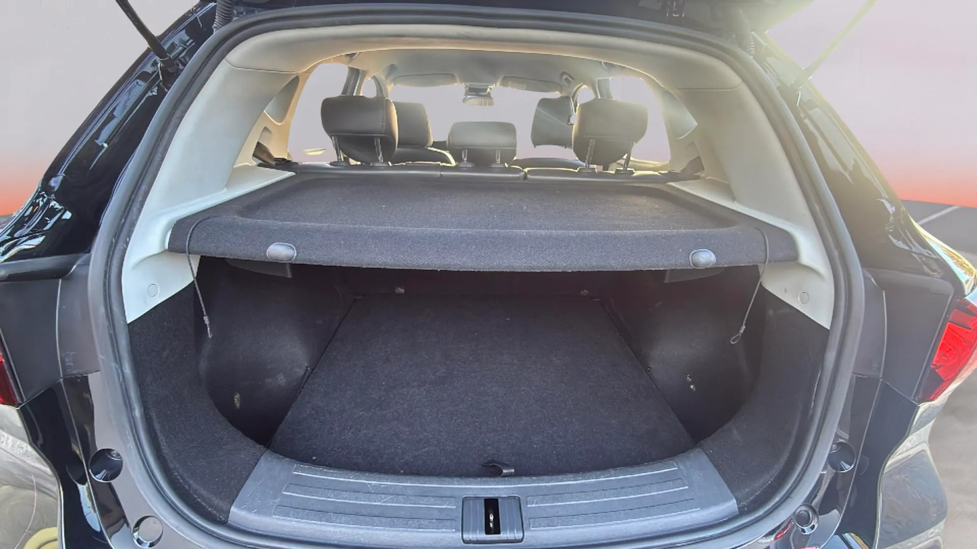 MG ZS 1.5 Luxury - foto 12
