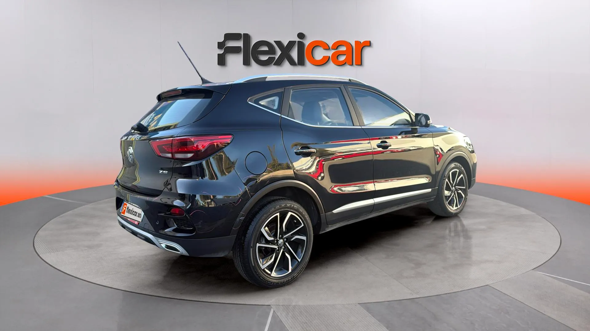 MG ZS 1.5 Luxury - foto 8
