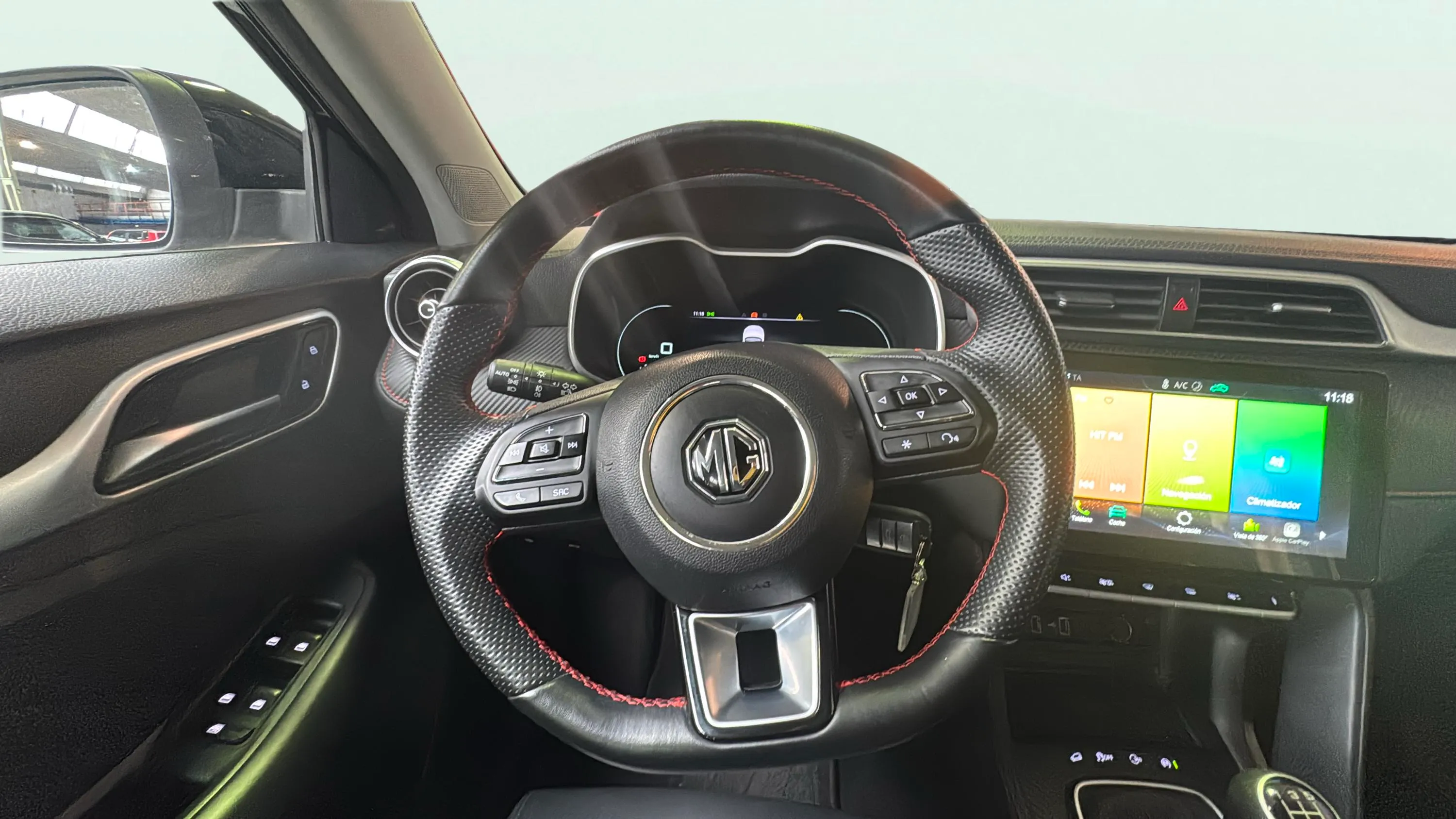 MG ZS 1.5 Luxury - foto 9