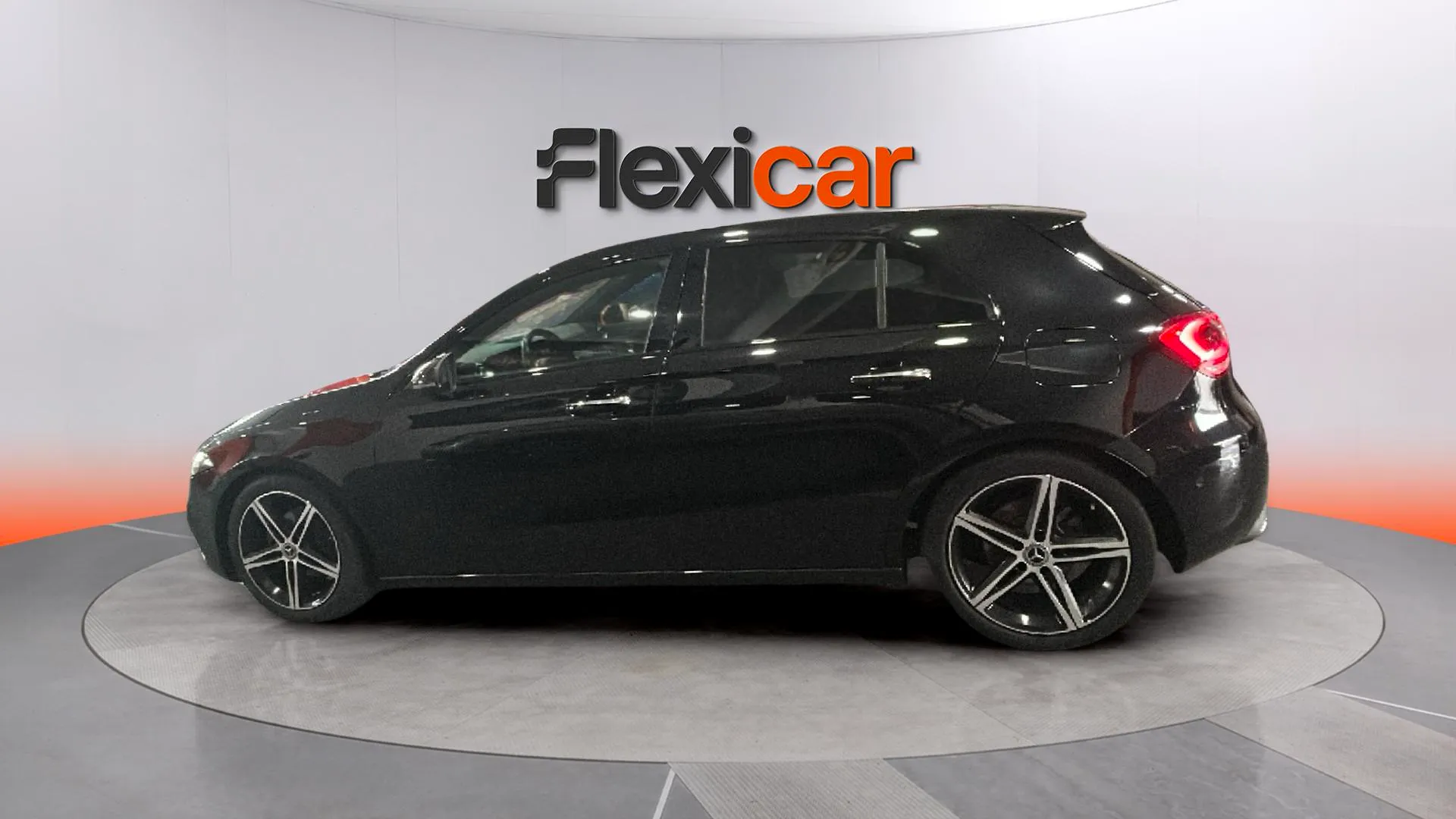 Mercedes-Benz Clase A A 180 d - foto 4