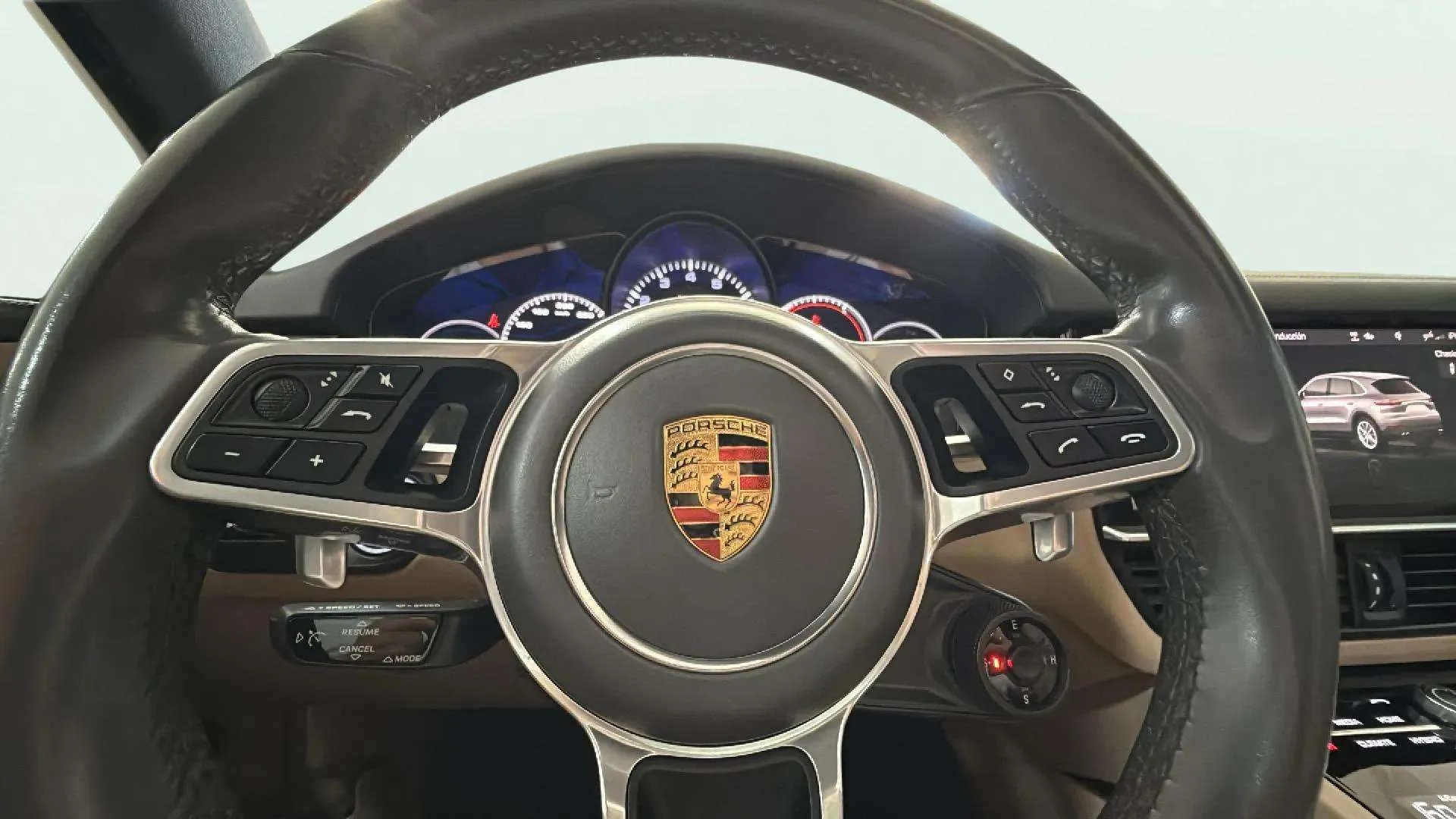 Porsche Cayenne E-Hybrid - foto 19
