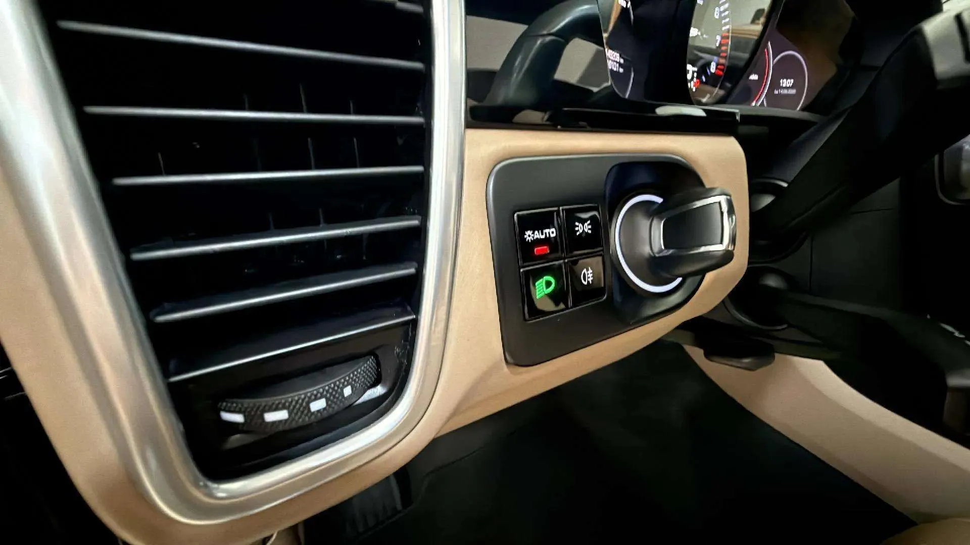 Porsche Cayenne E-Hybrid - foto 23