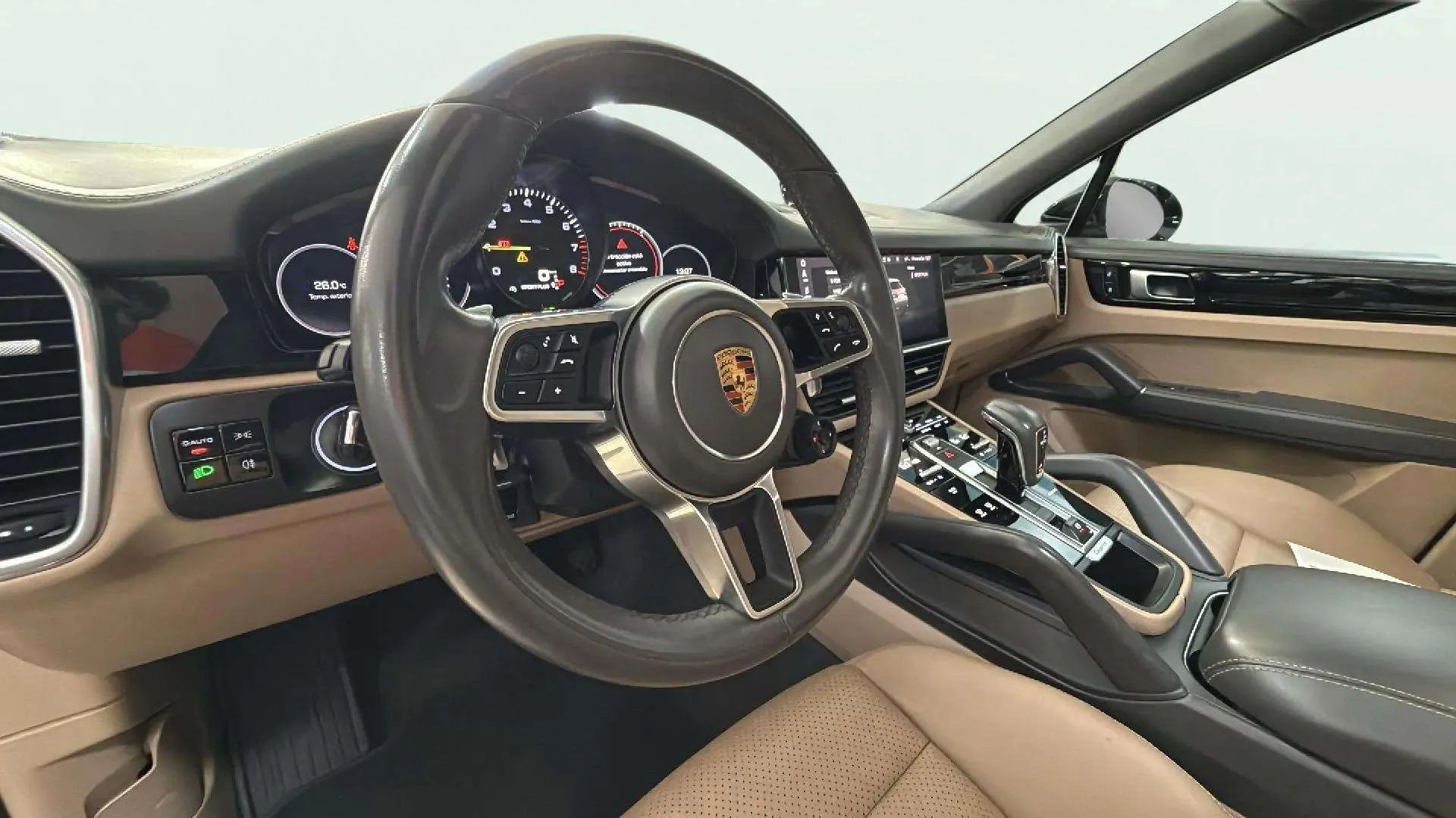 Porsche Cayenne E-Hybrid - foto 12