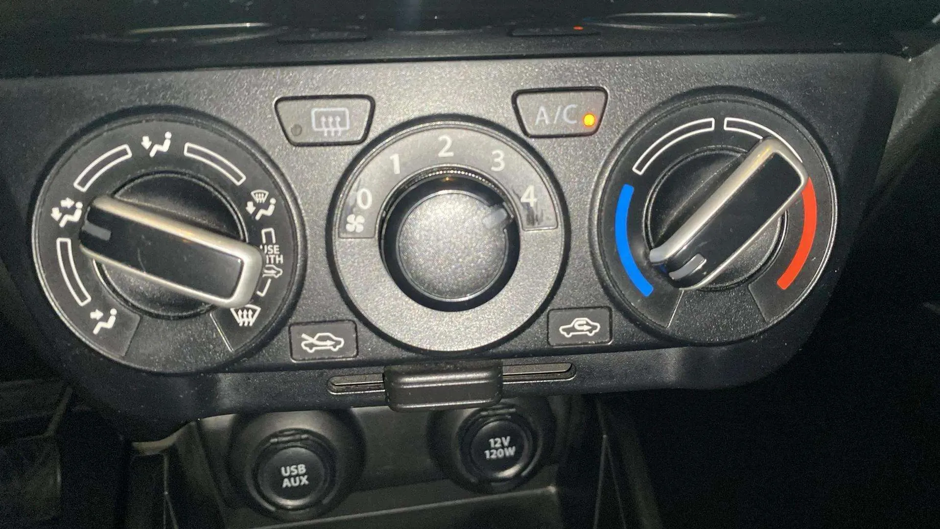 Suzuki Swift 1.2 GLE 4WD - foto 13