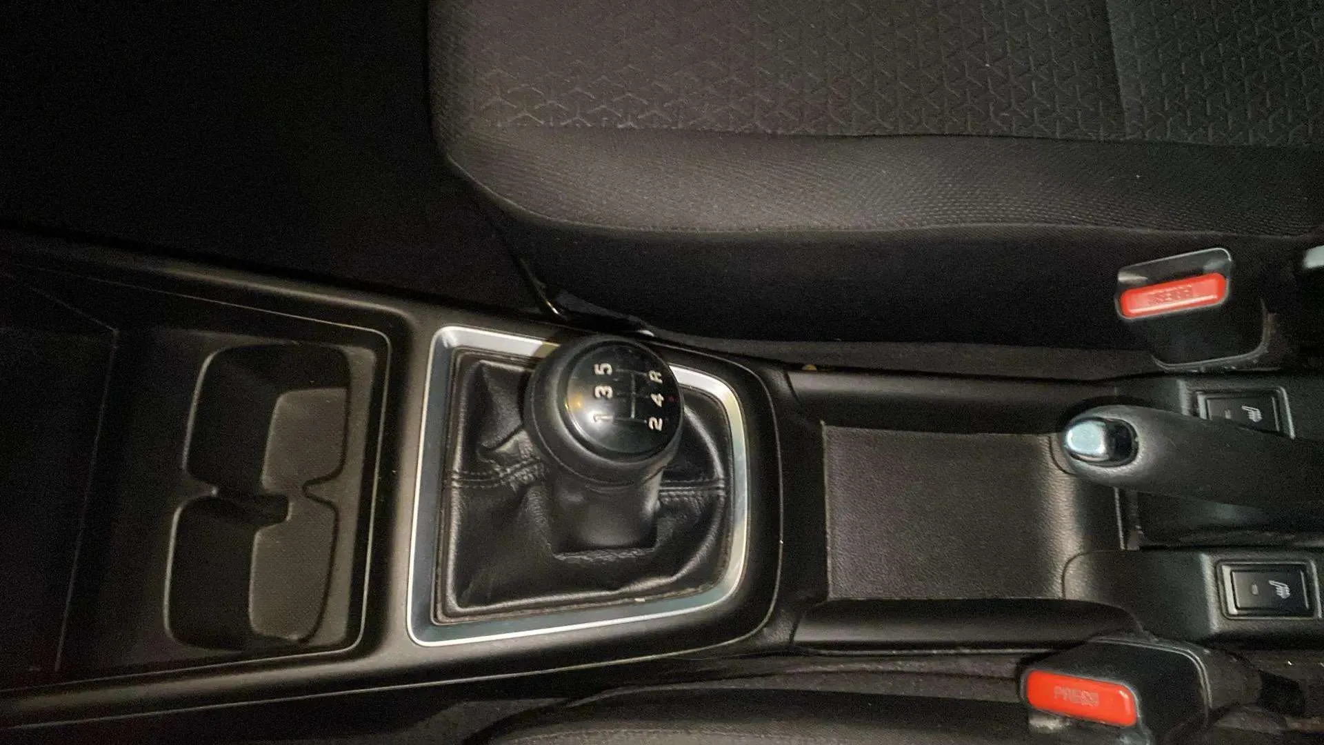 Suzuki Swift 1.2 GLE 4WD - foto 14