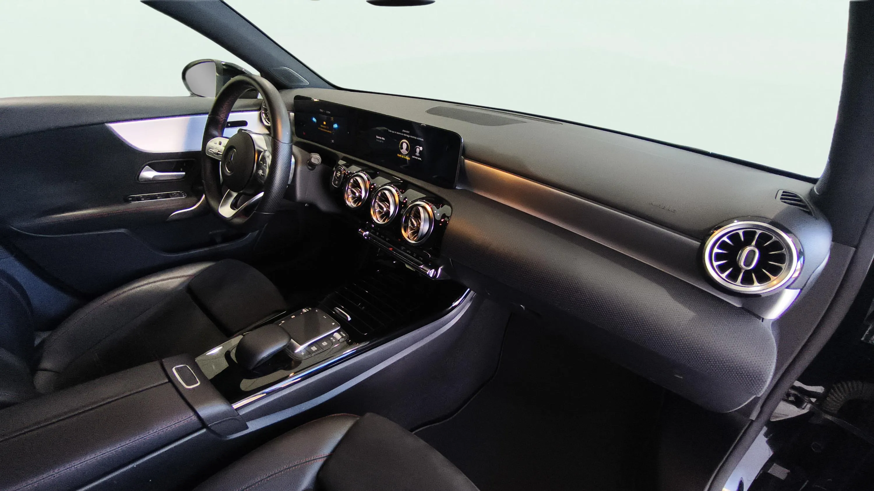 Mercedes-Benz Clase A A 200 d - foto 8