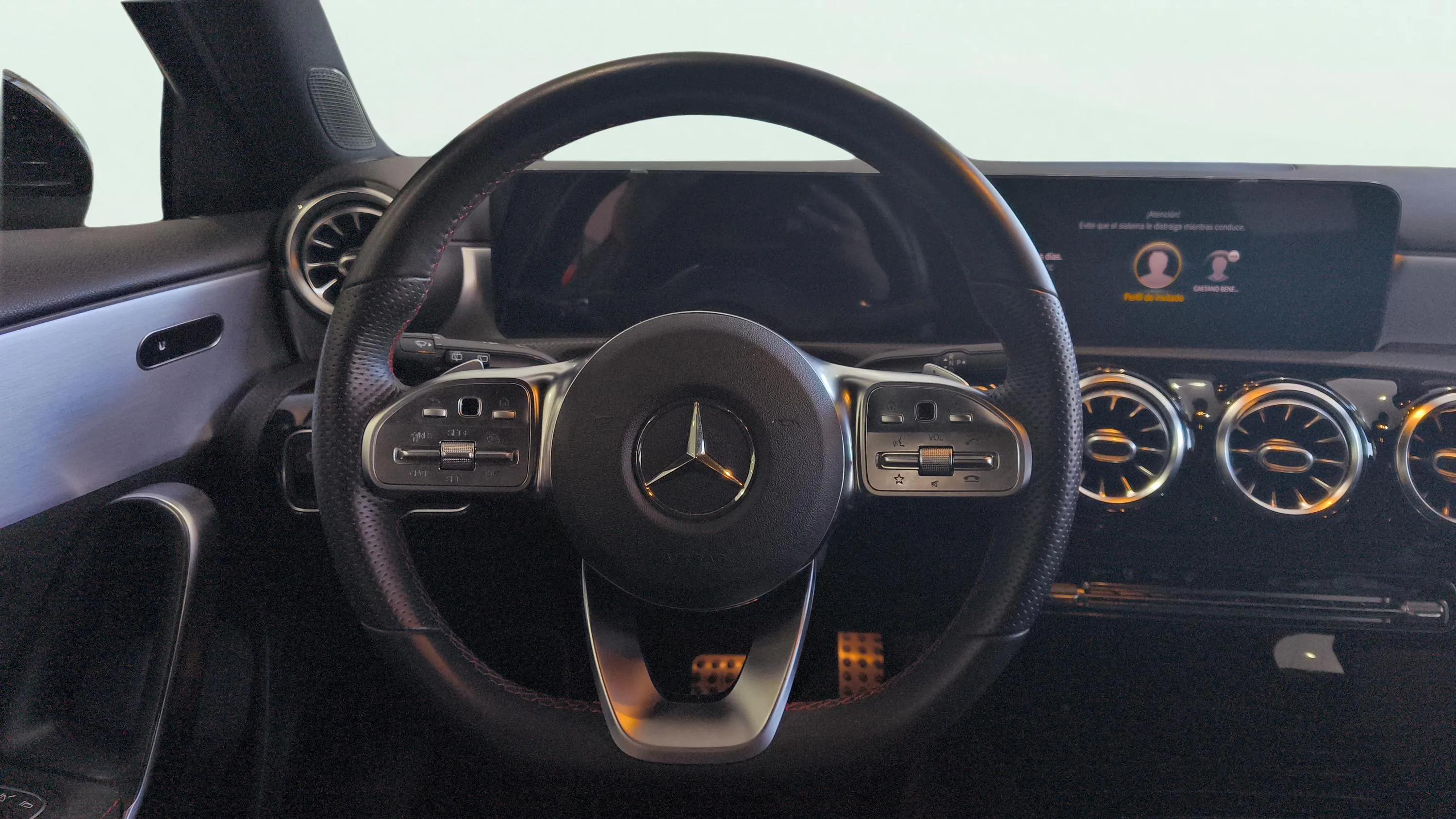 Mercedes-Benz Clase A A 200 d - foto 13