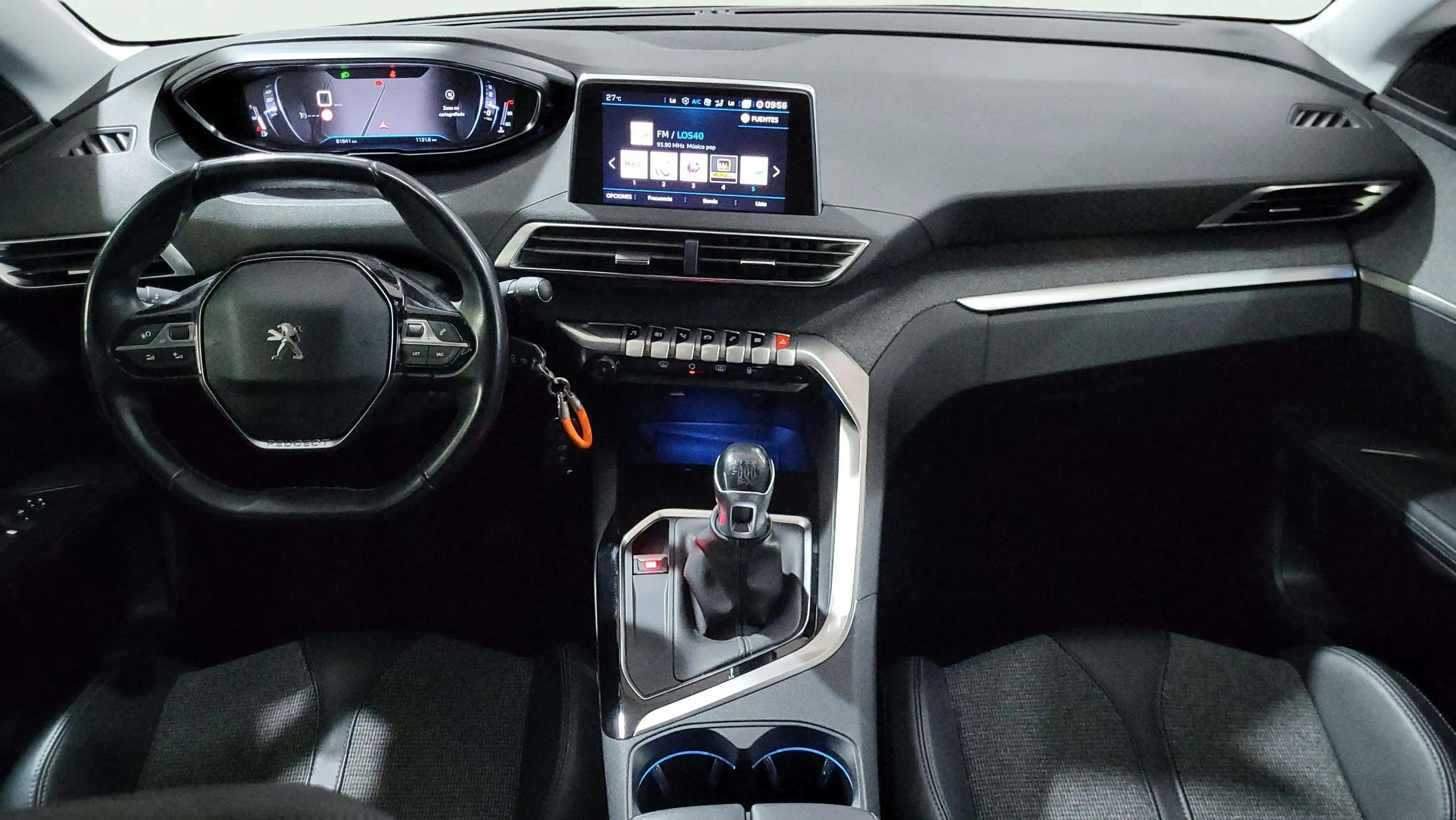 Peugeot 3008 1.5L BlueHDi Allure - foto 11