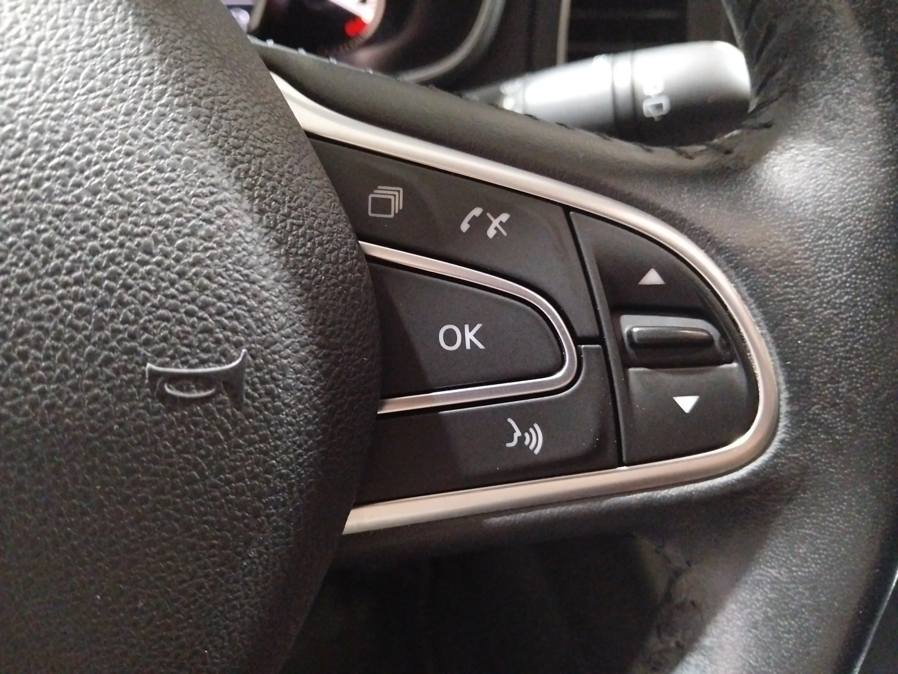 Renault Mégane Zen Energy TCe EDC - foto 23
