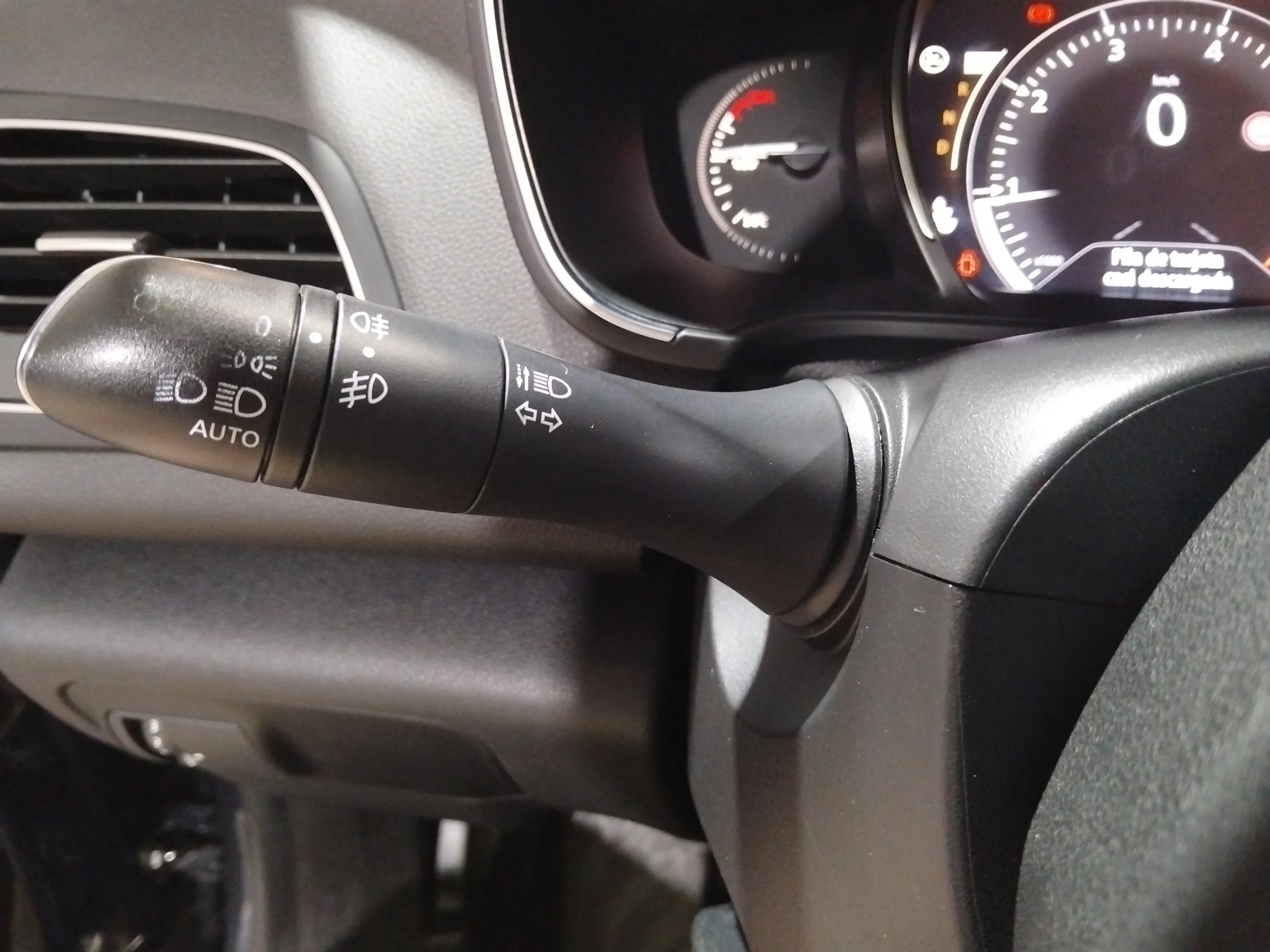 Renault Mégane Zen Energy TCe EDC - foto 25