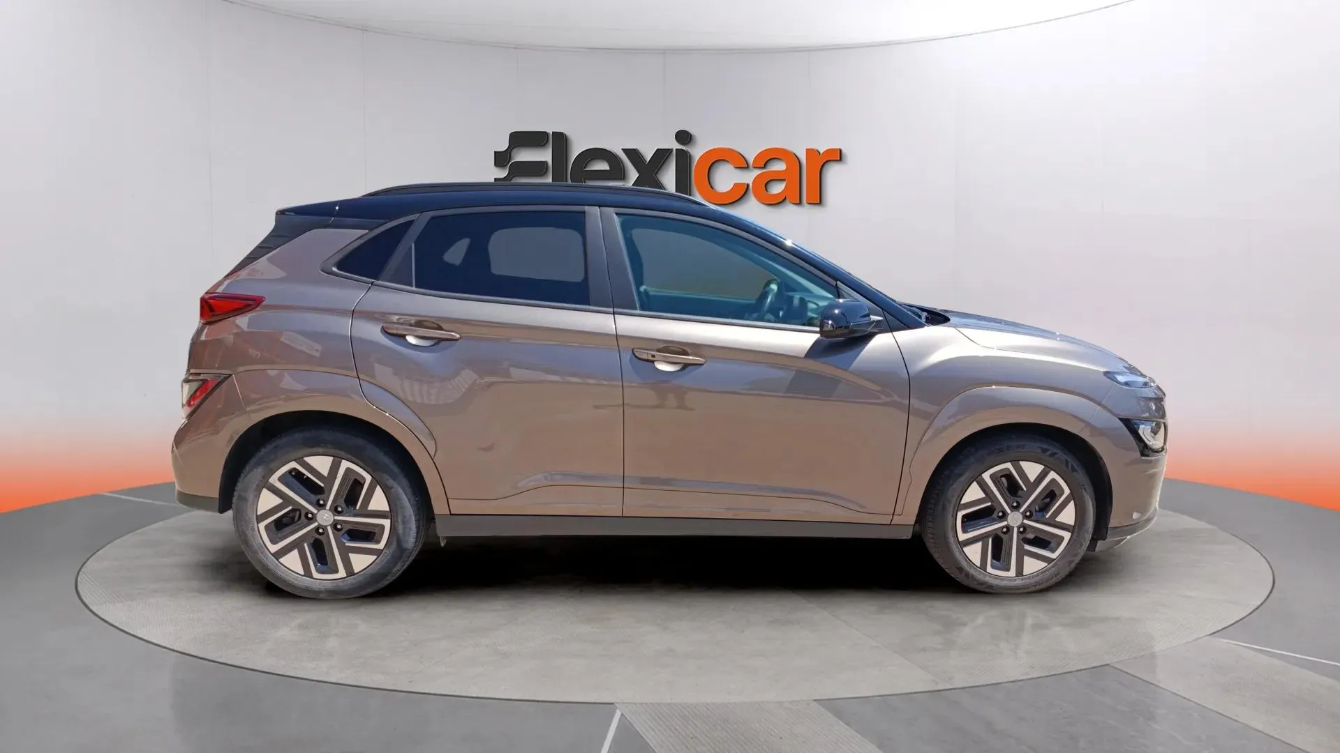 Hyundai Kona EV Maxx - foto 7
