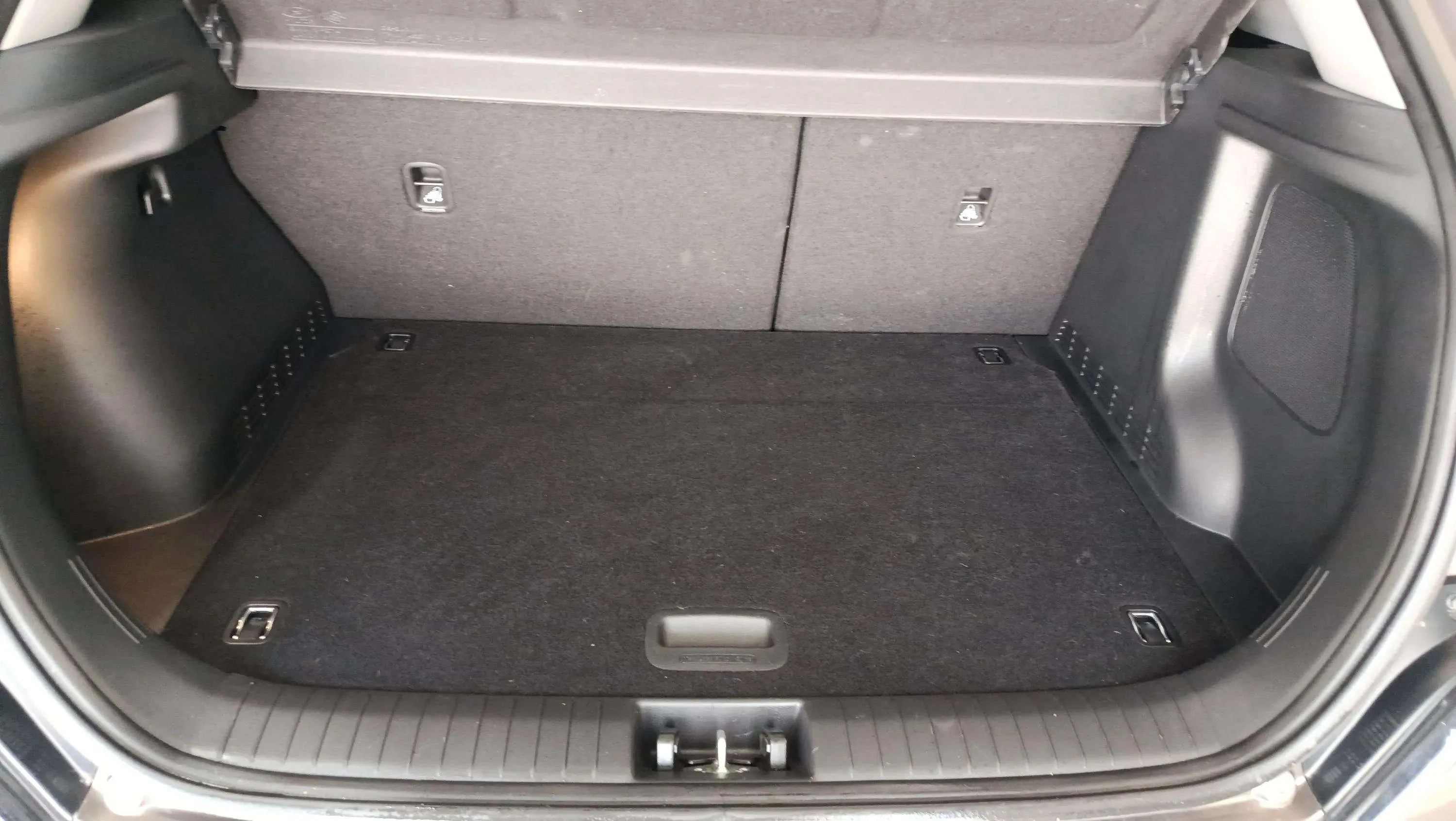Hyundai Kona EV Maxx - foto 12