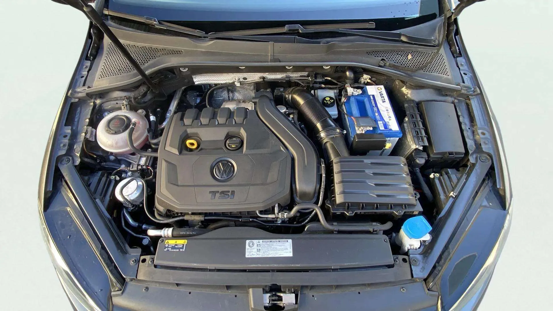 Volkswagen Golf X - foto 45