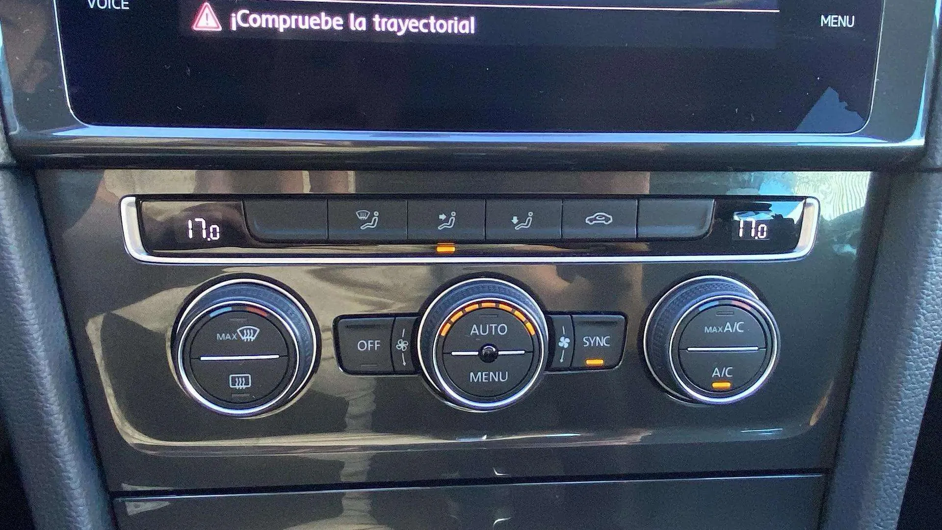 Volkswagen Golf X - foto 20