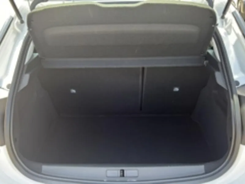 Opel Corsa 1.2T XHL Elegance - foto 19