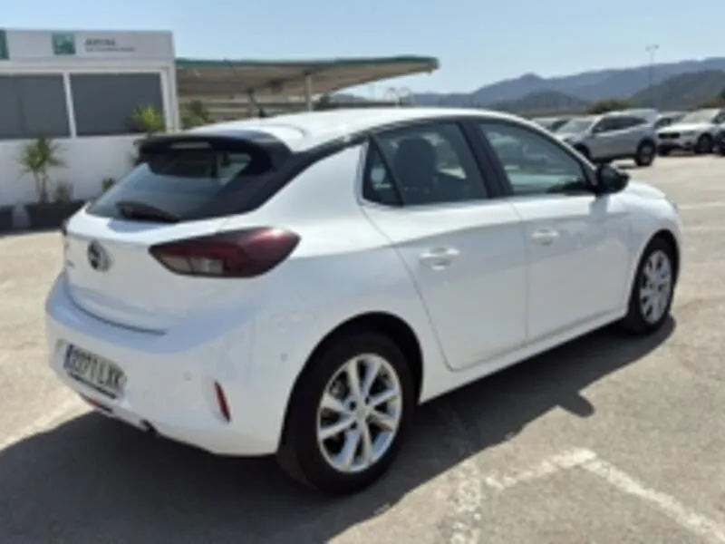 Opel Corsa 1.2T XHL Elegance - foto 6
