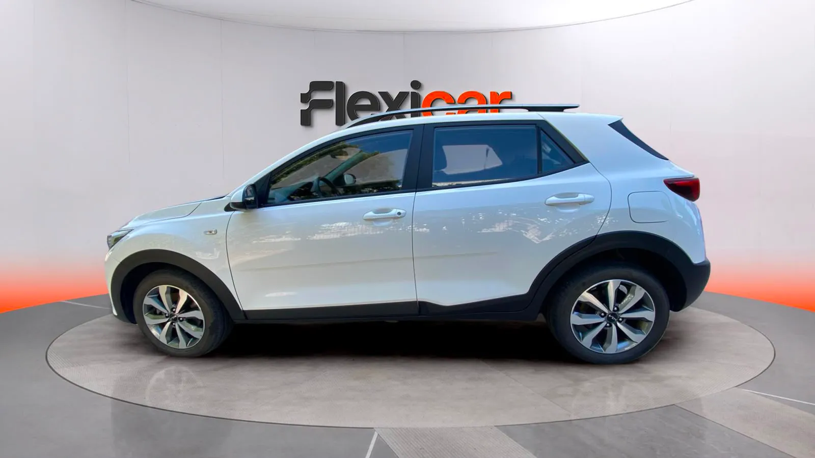 Kia Stonic 1.0 T-GDi MHEV iMT Concept - foto 8