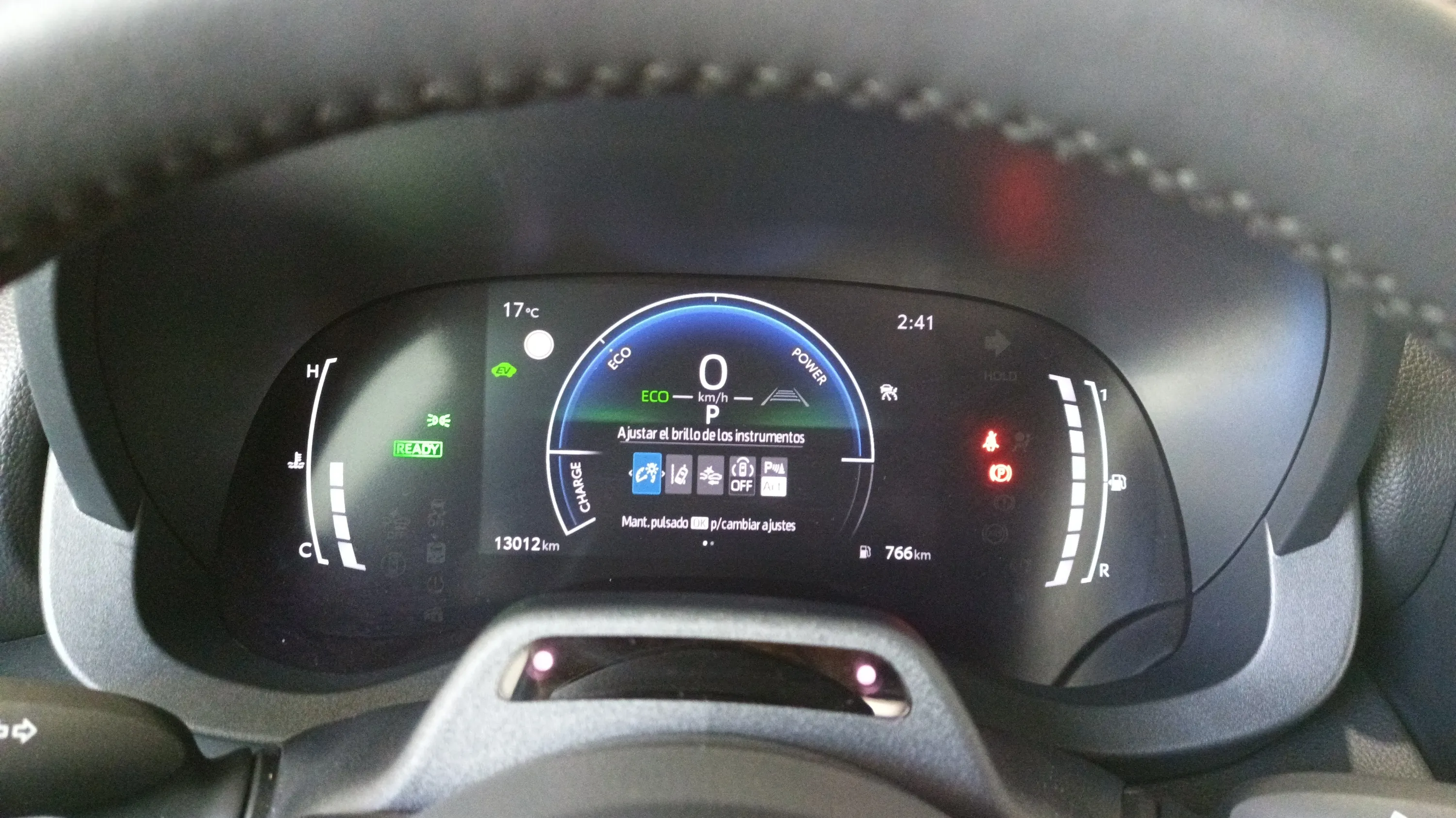 Toyota Yaris Cross 1.5 130H Style - foto 16
