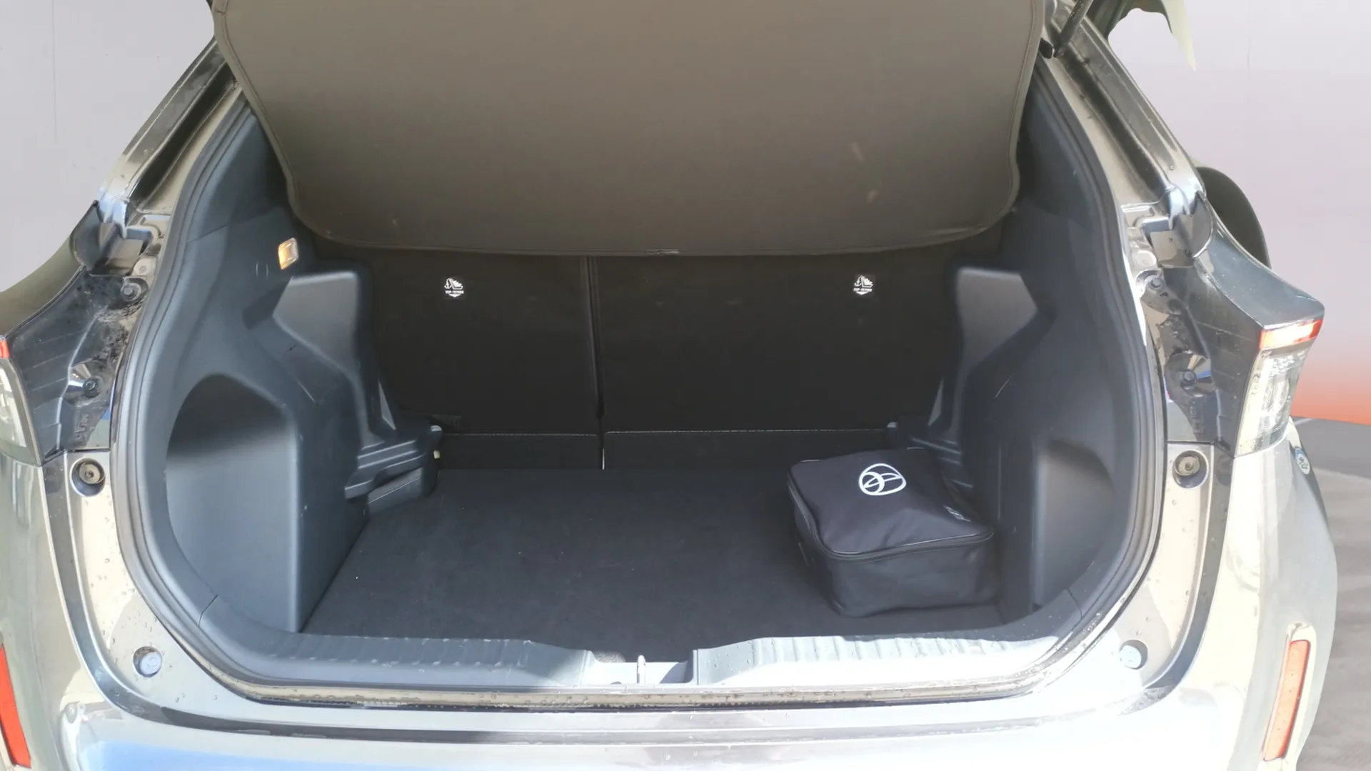 Toyota Yaris Cross 1.5 130H Style - foto 12