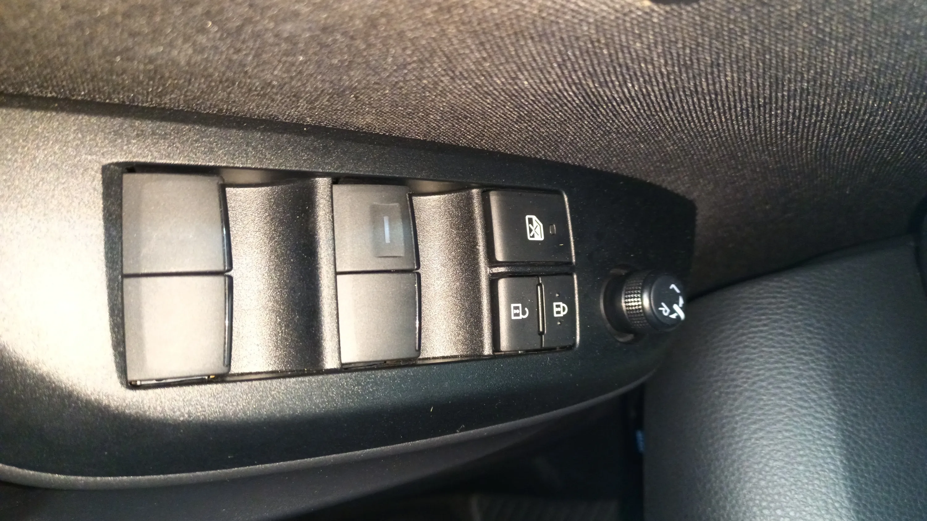 Toyota Yaris Cross 1.5 130H Style - foto 19