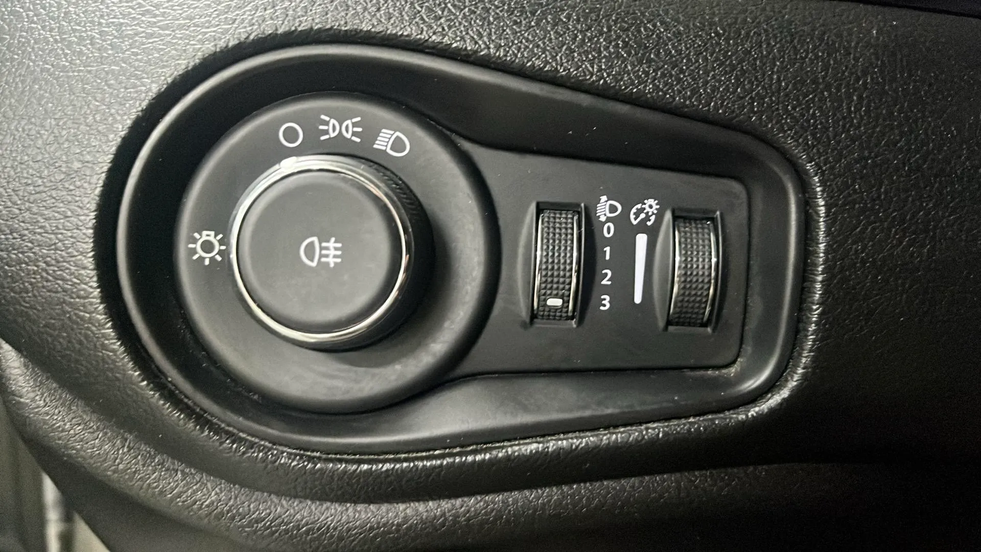 Jeep Renegade 1.0G Sport 4x2 - foto 16