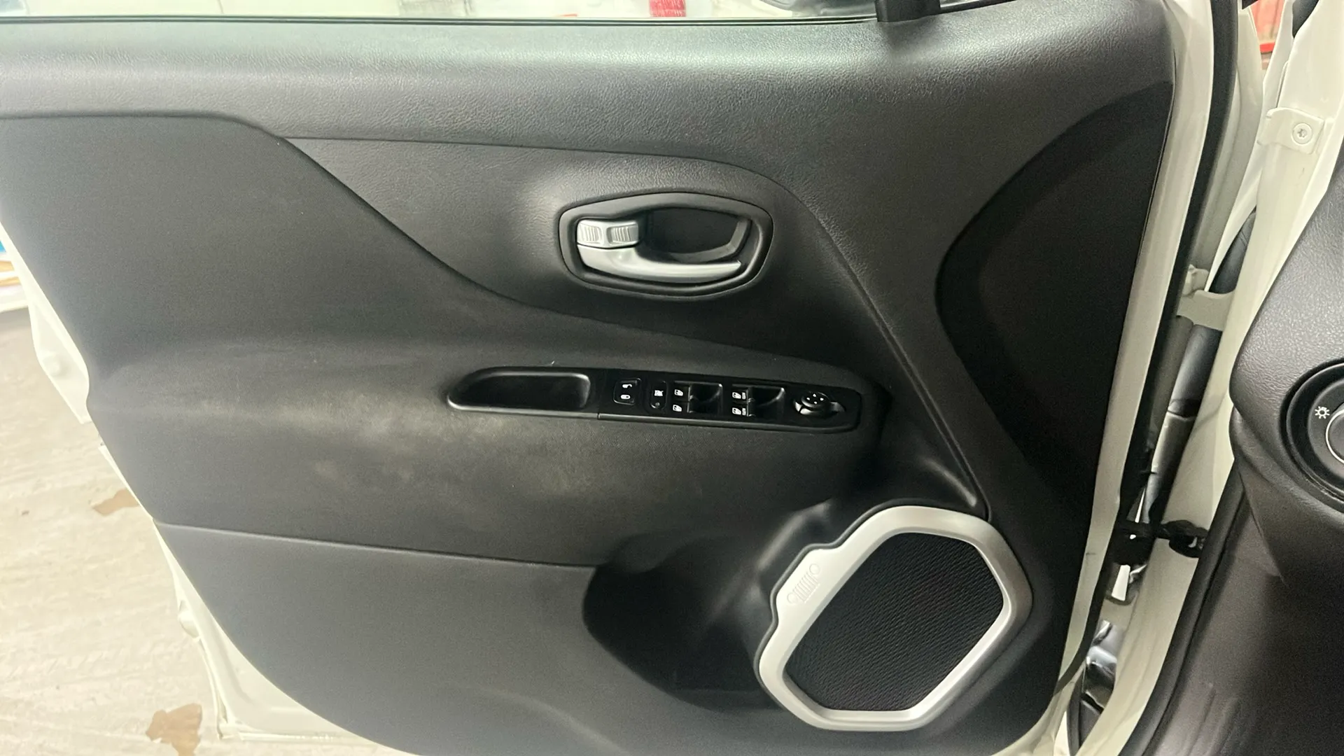Jeep Renegade 1.0G Sport 4x2 - foto 15
