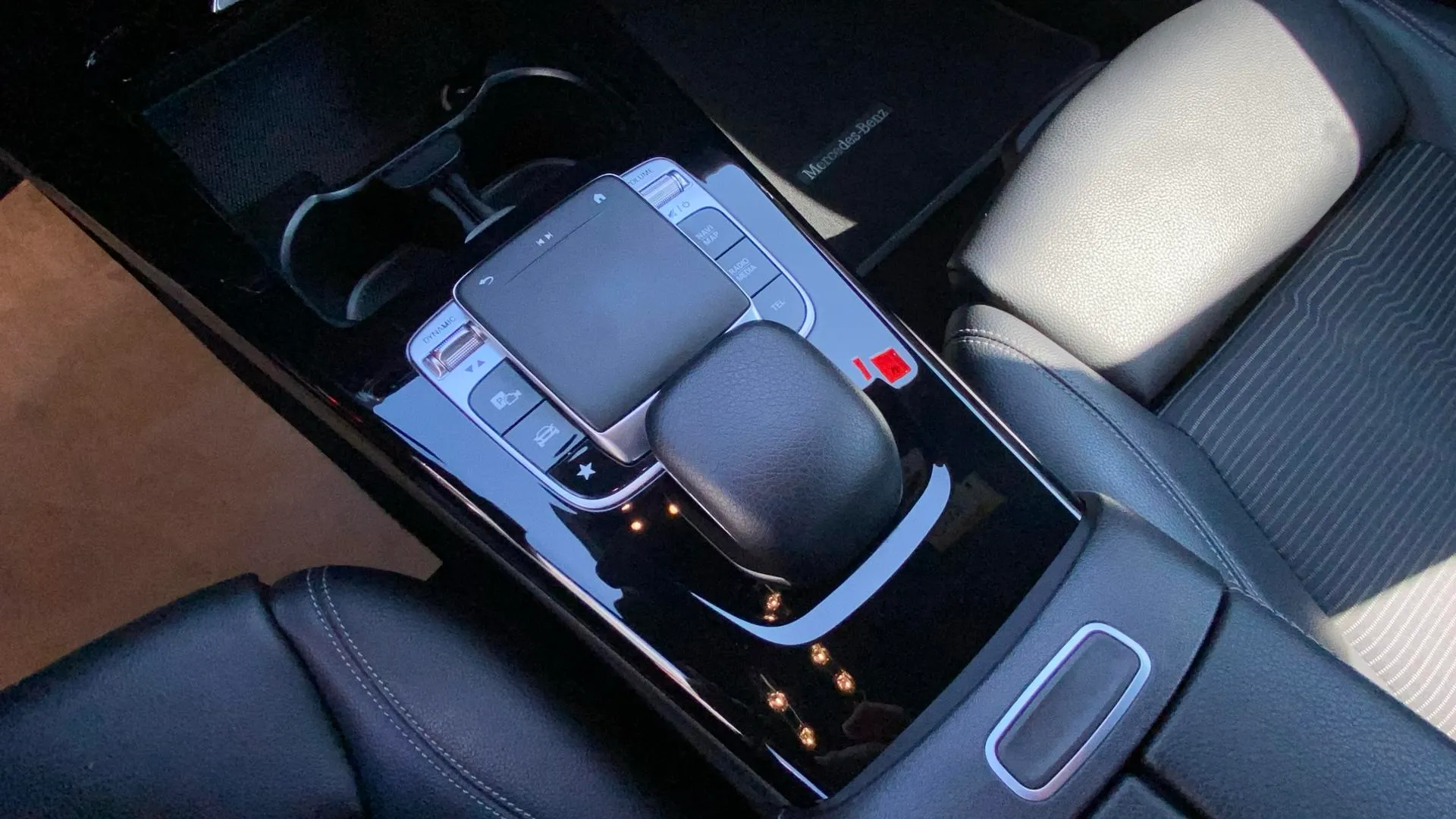 Mercedes-Benz Clase A A 180 d - foto 17