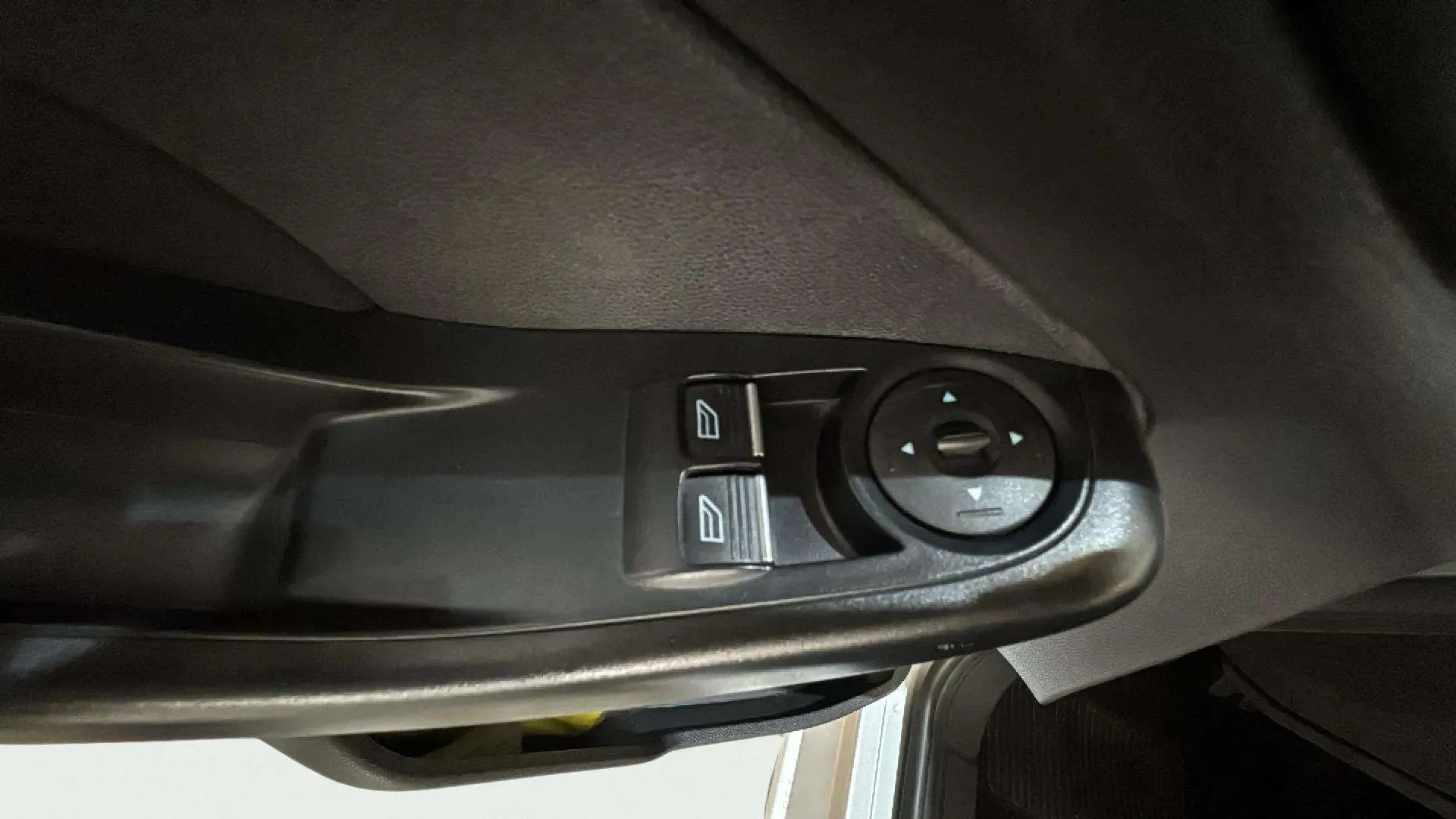 Ford Fiesta 1.5 TDCi Trend - foto 11