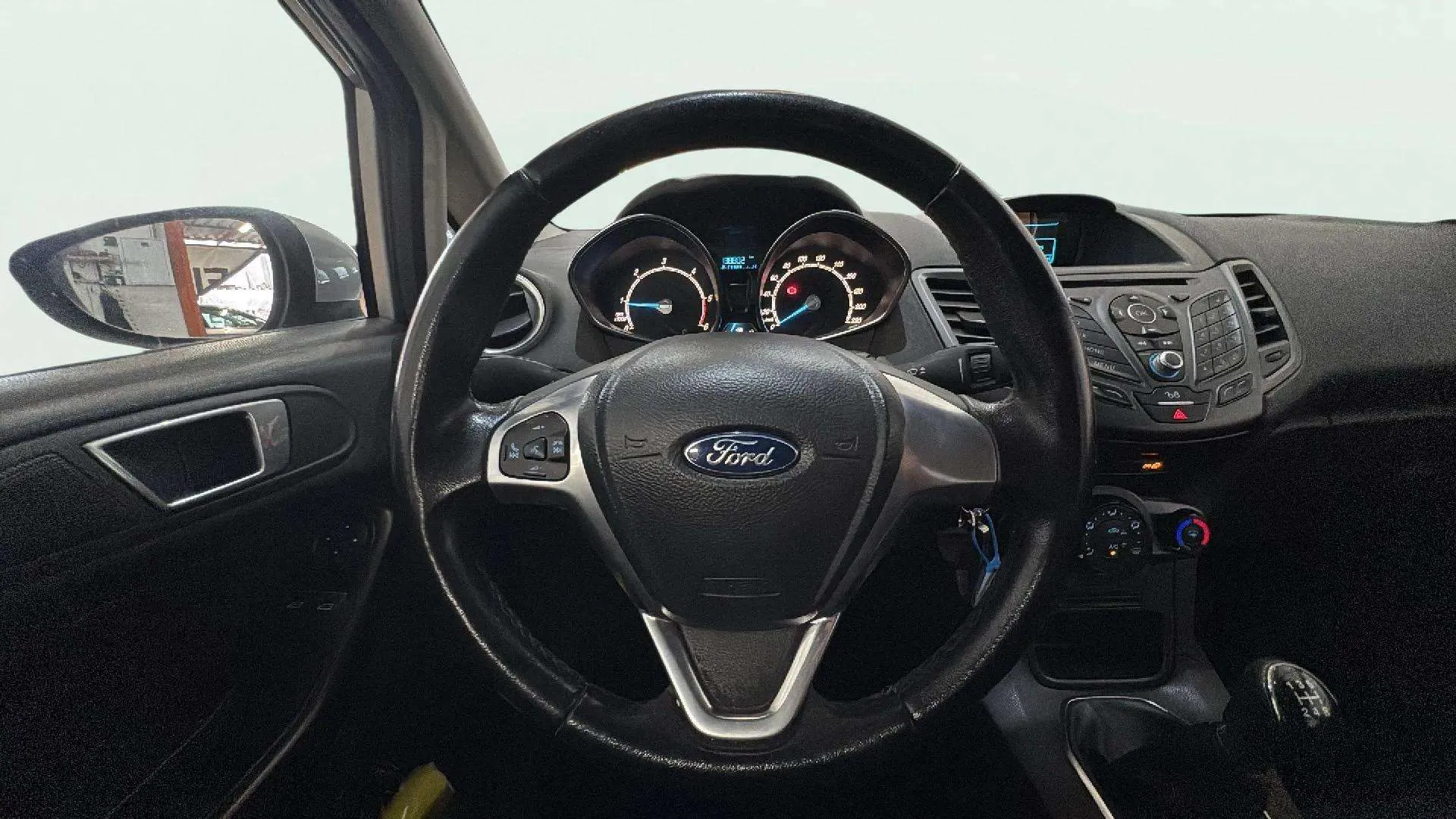 Ford Fiesta 1.5 TDCi Trend - foto 15