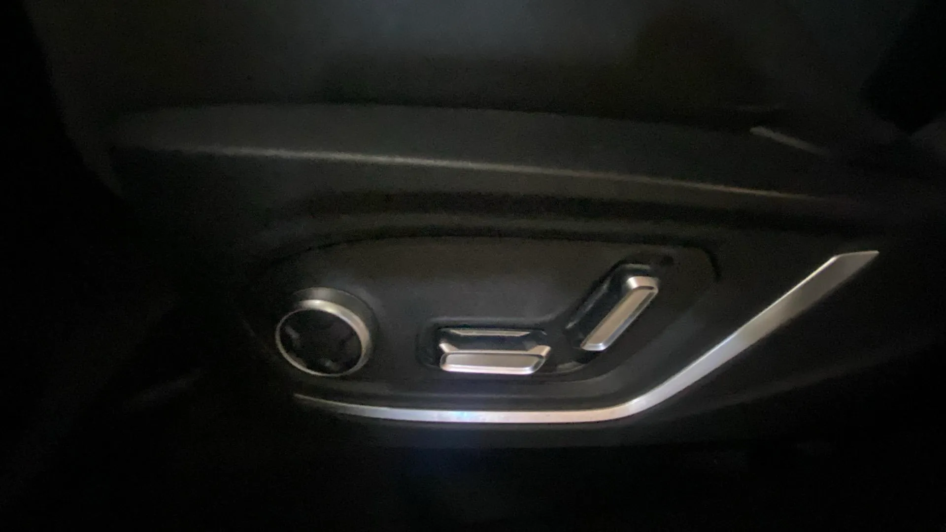 Lynk & Co 01 1.5 PHEV 6. - foto 18