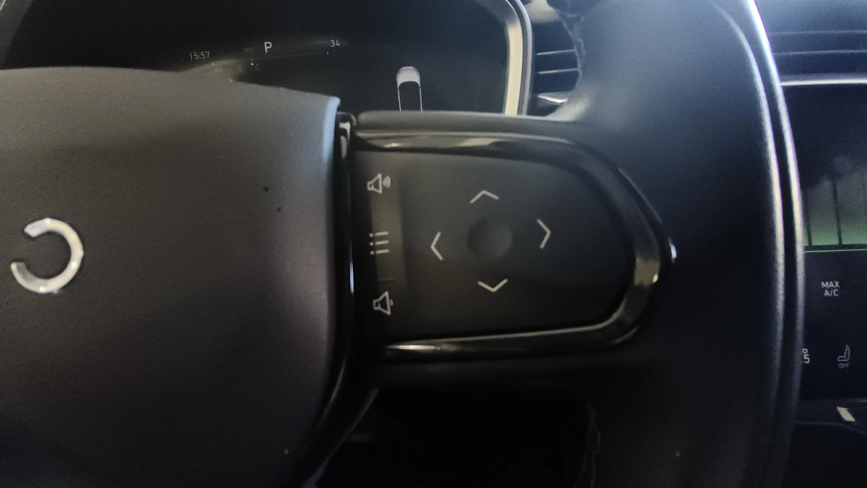 Lynk & Co 01 1.5 PHEV - foto 16