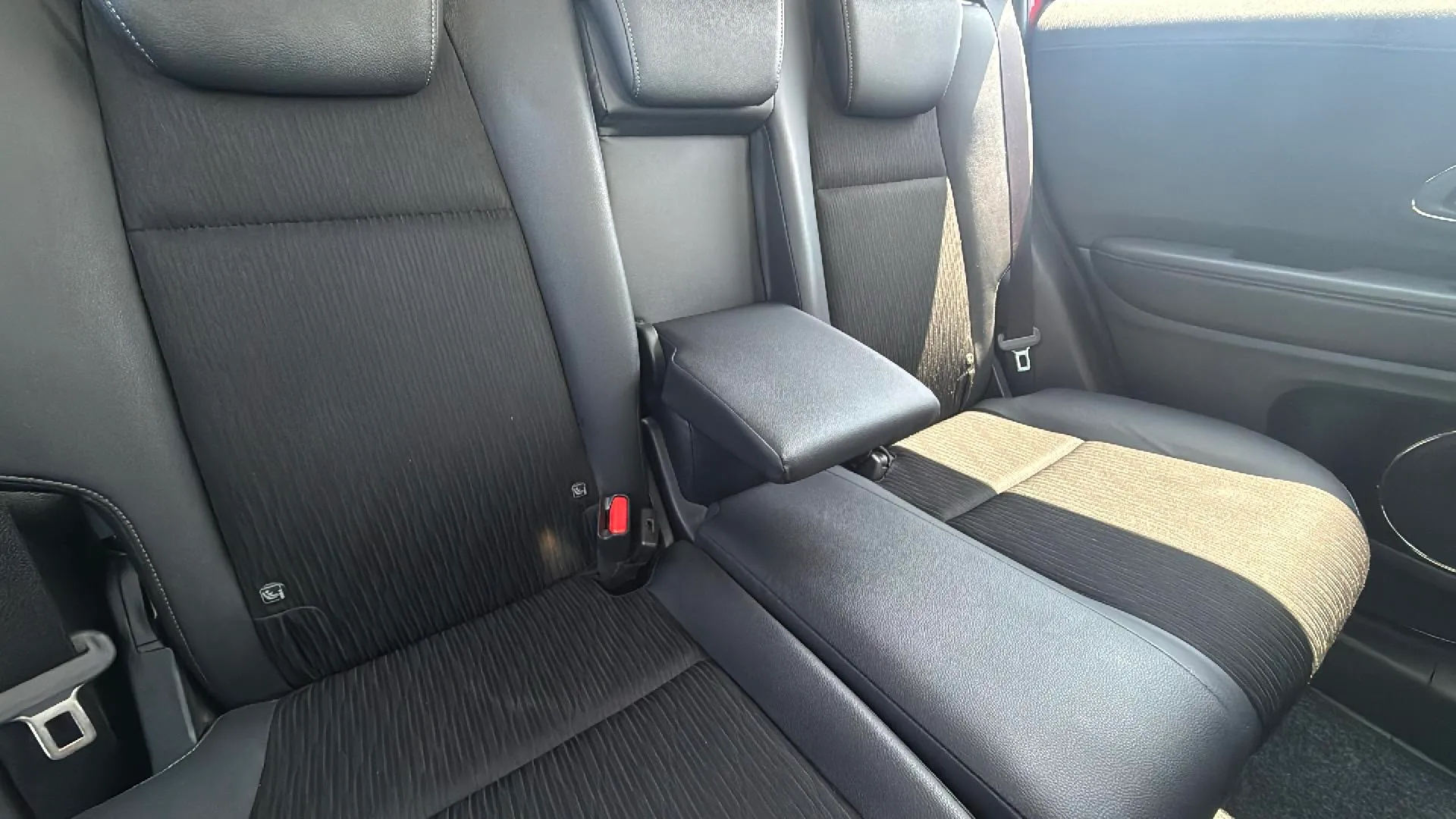Honda HR-V 1.5 i-VTEC Comfort - foto 20