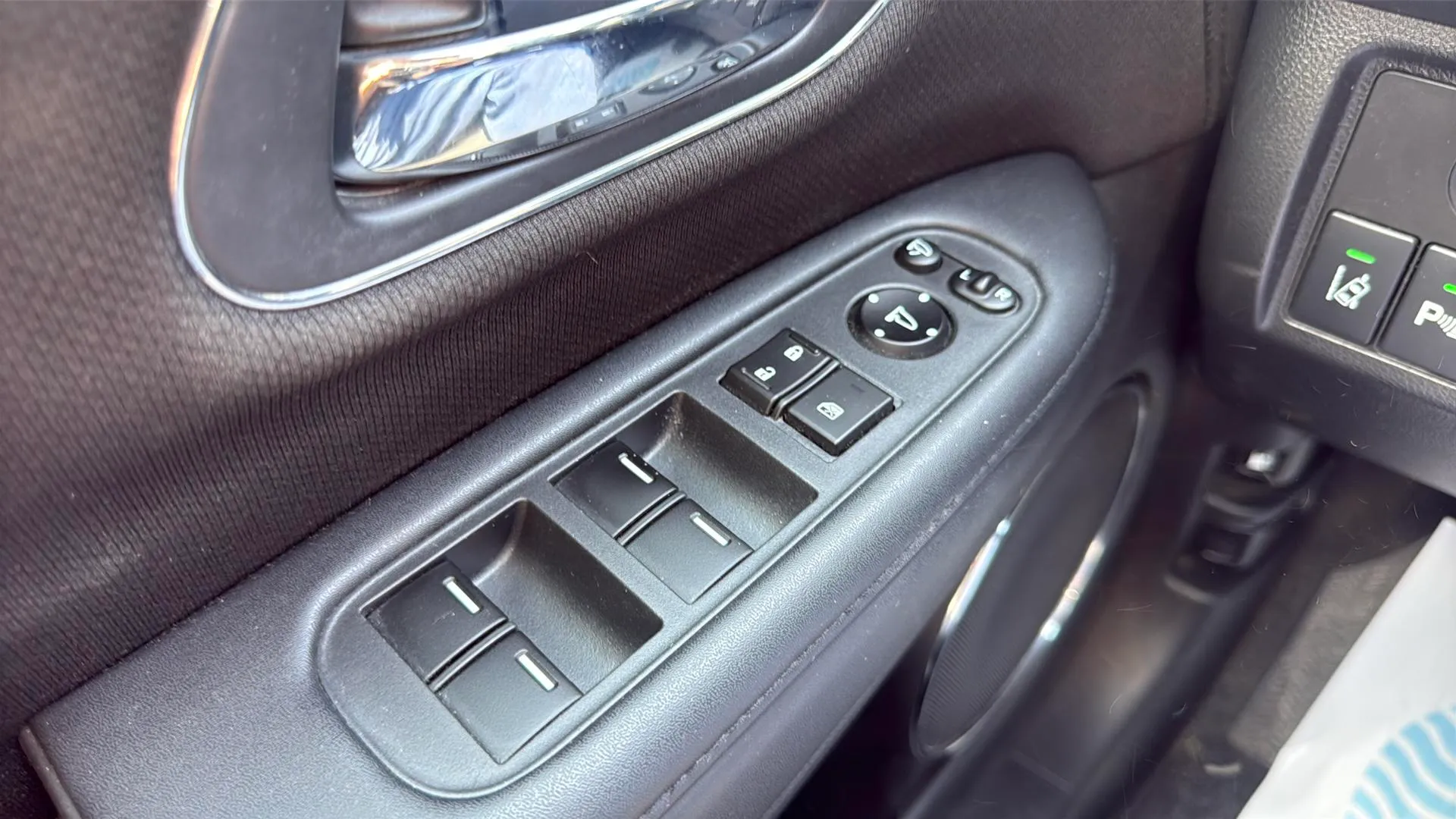 Honda HR-V 1.5 i-VTEC Comfort - foto 24