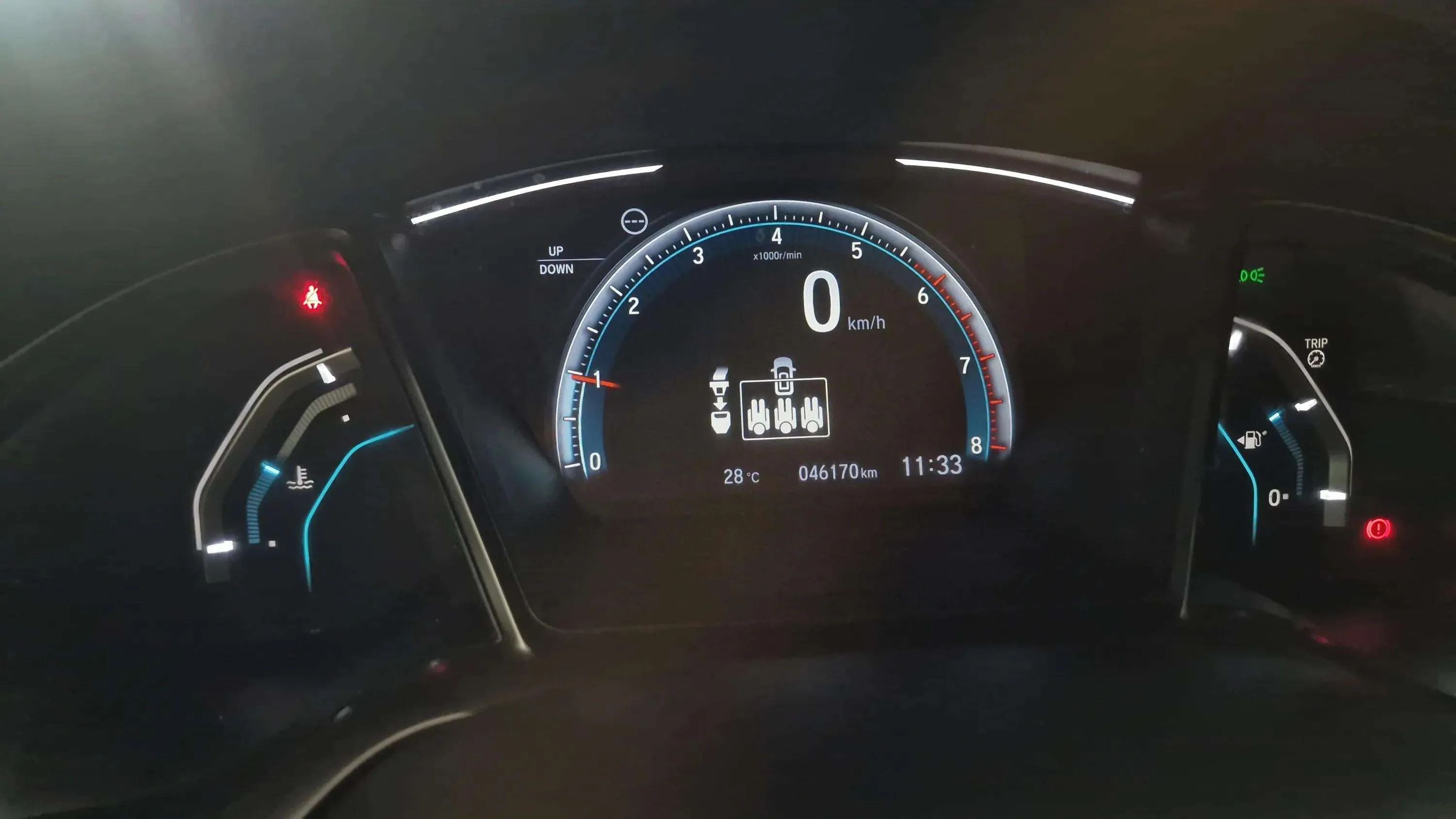 Honda Civic 1.0 I-VTEC Turbo Elegance NAV - foto 9