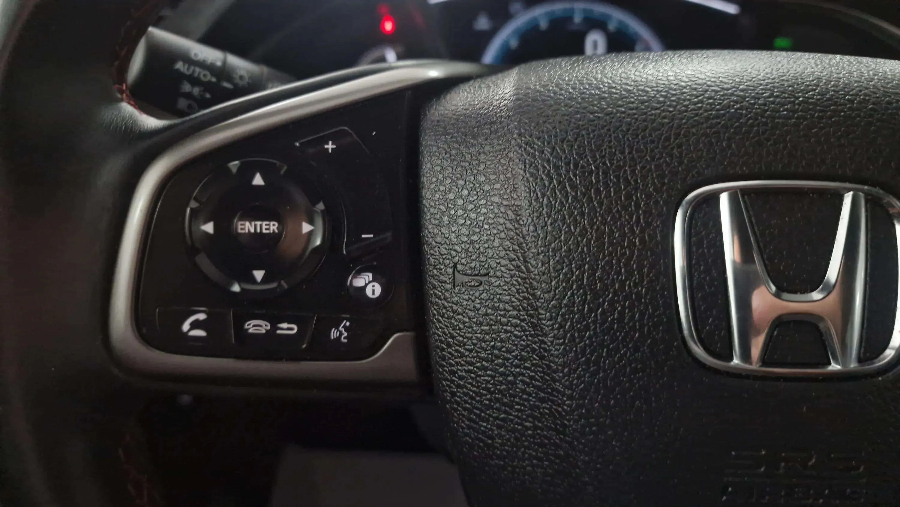 Honda Civic 1.0 I-VTEC Turbo Elegance NAV - foto 17