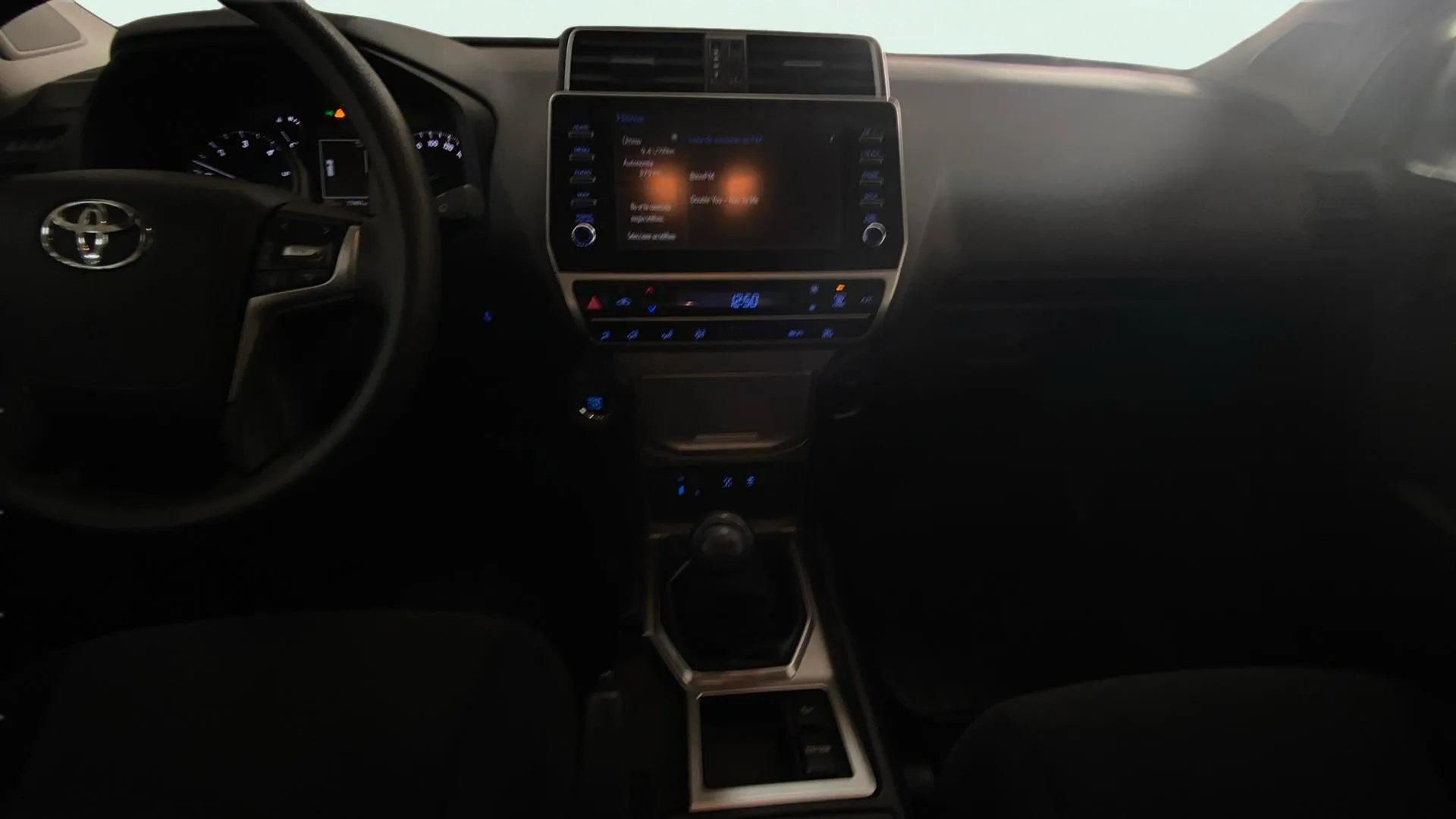 Toyota Land Cruiser 2.8 D-4D GX - foto 6