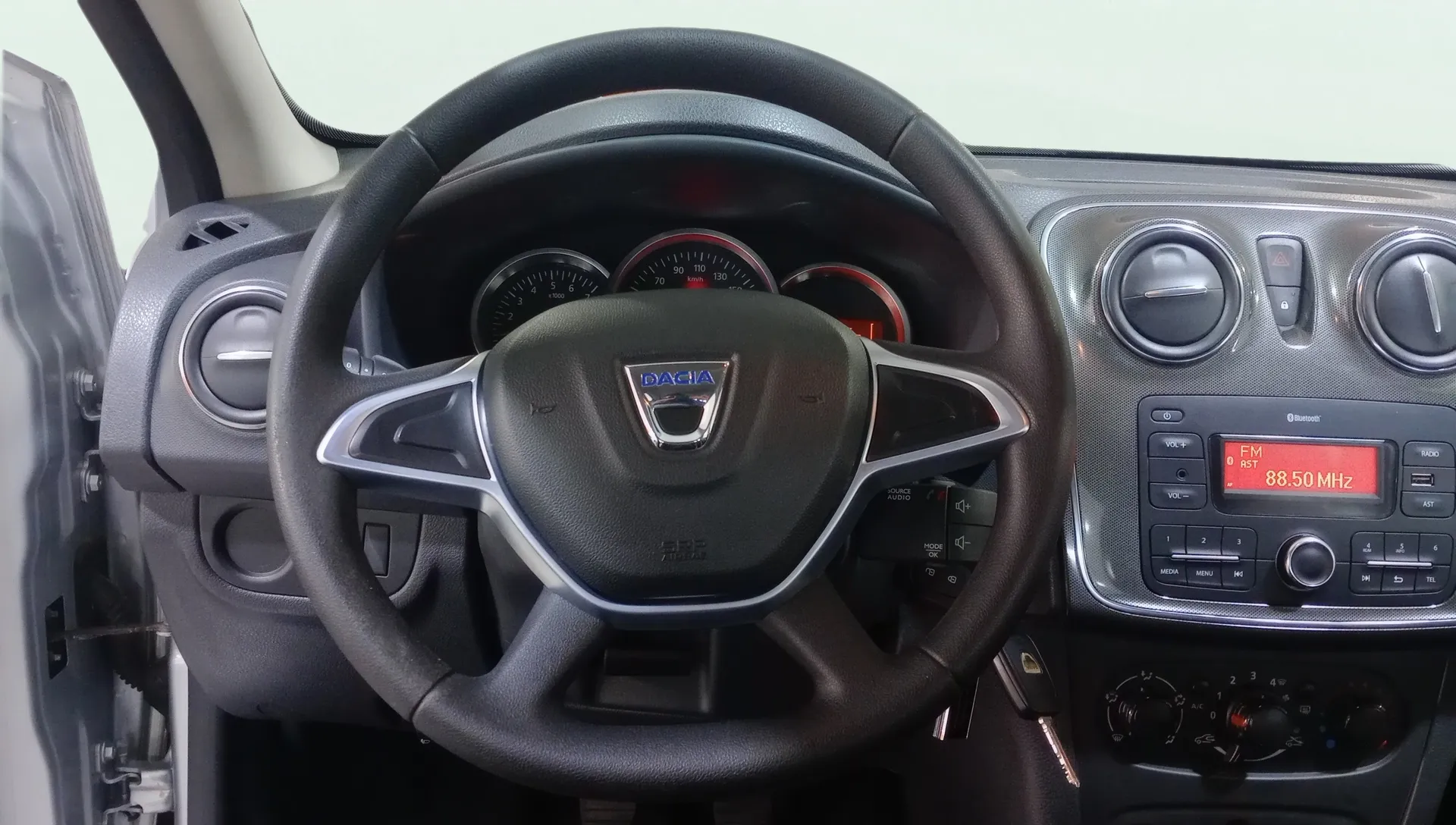 Dacia Sandero Access 1.0 SS - foto 10