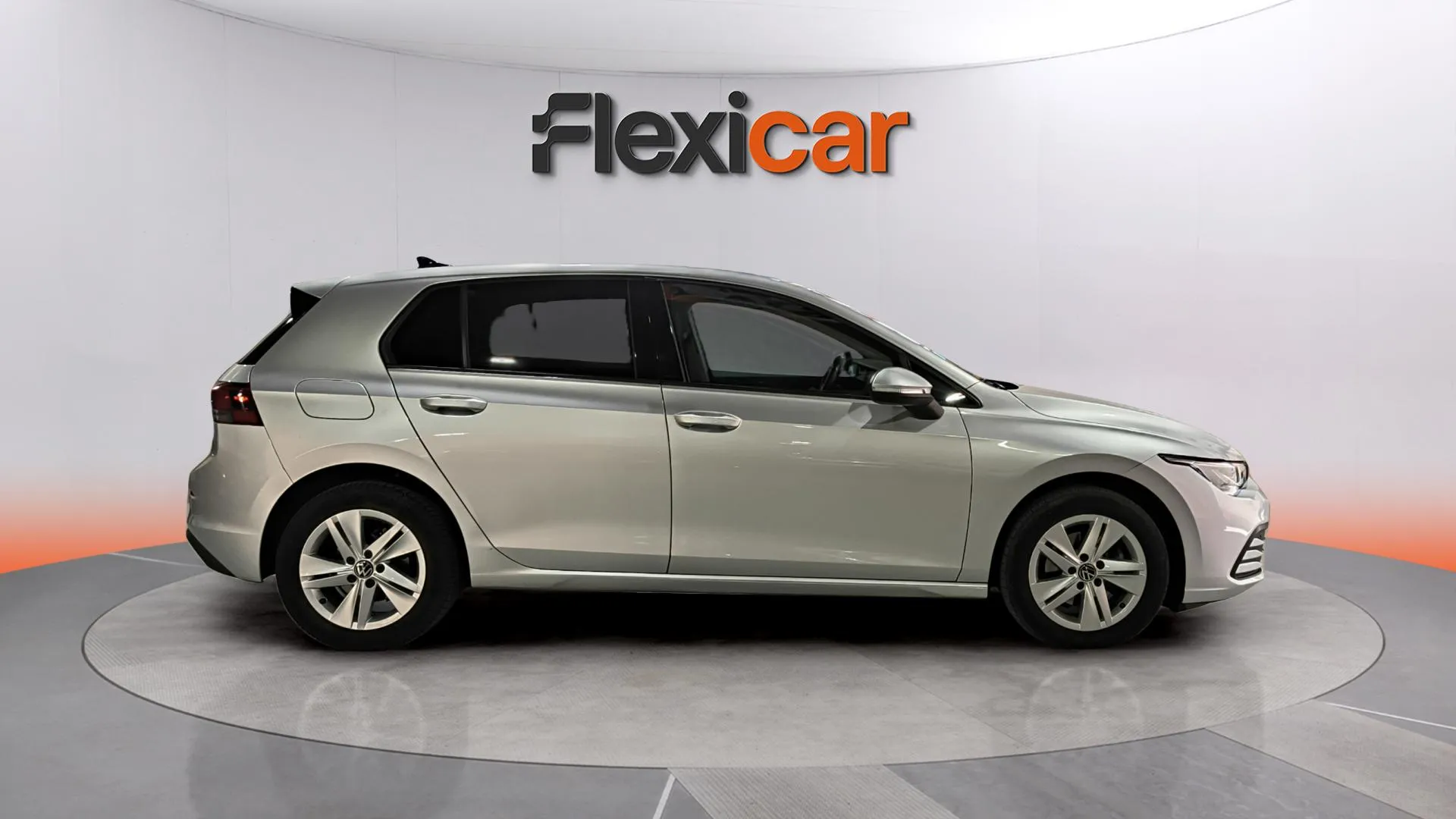 Volkswagen Golf 2.0 TDI DSG - foto 8