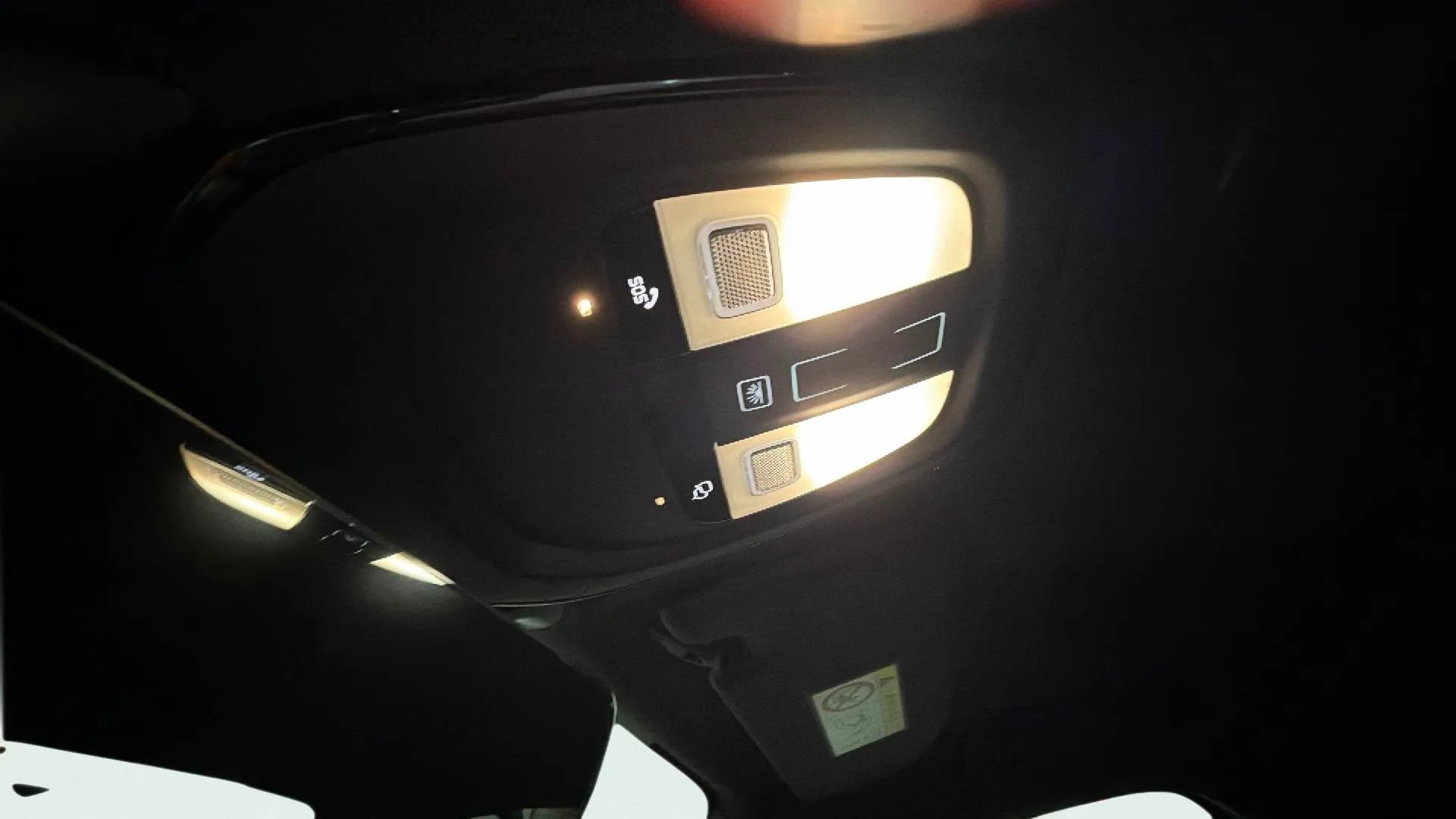 Volvo XC40 Recharge Eléctrico Core - foto 22