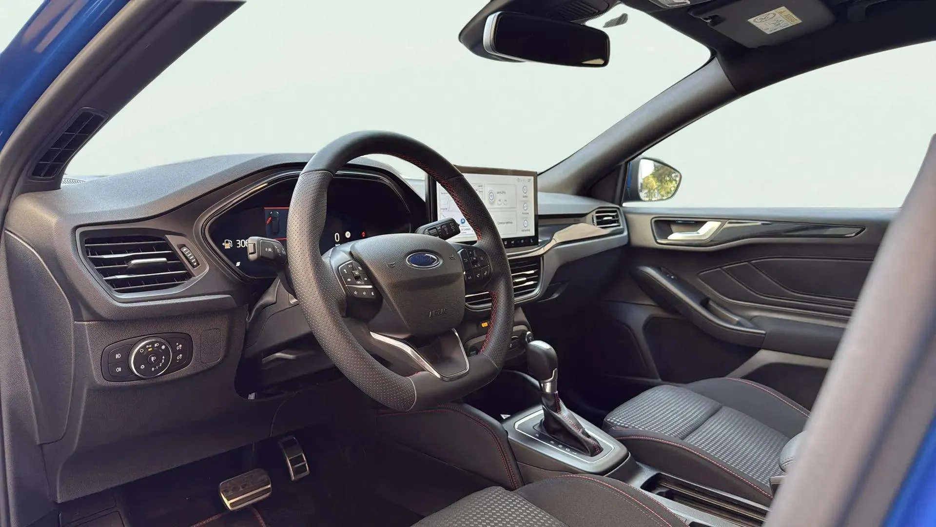 Ford Focus 1.0 EcoBoost MHEV ST-Line X - foto 20