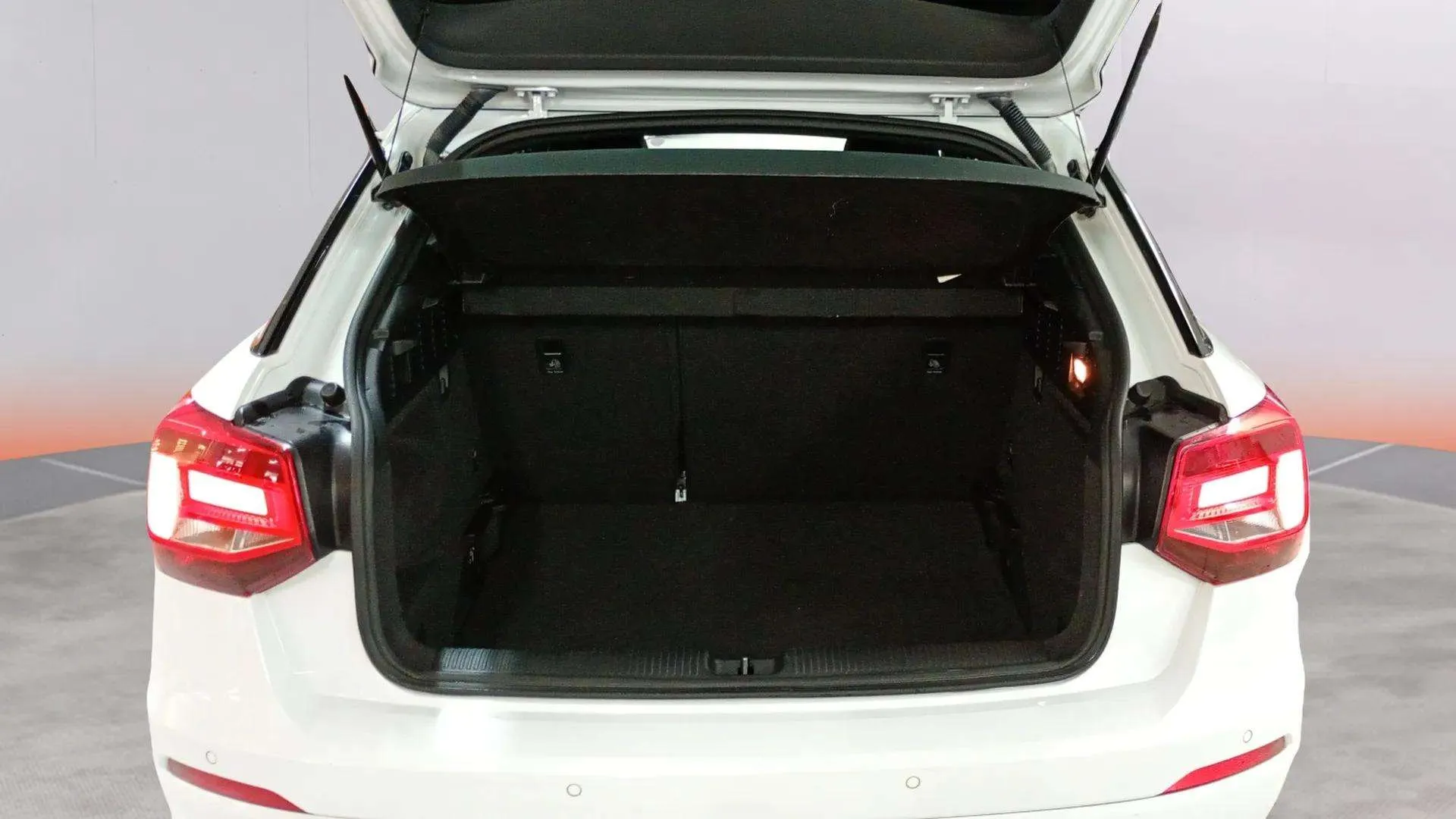 Audi Q2 sport edition 1.6 TDI - foto 15
