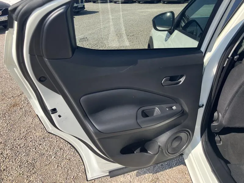Nissan Juke DIG-T Acenta - foto 19