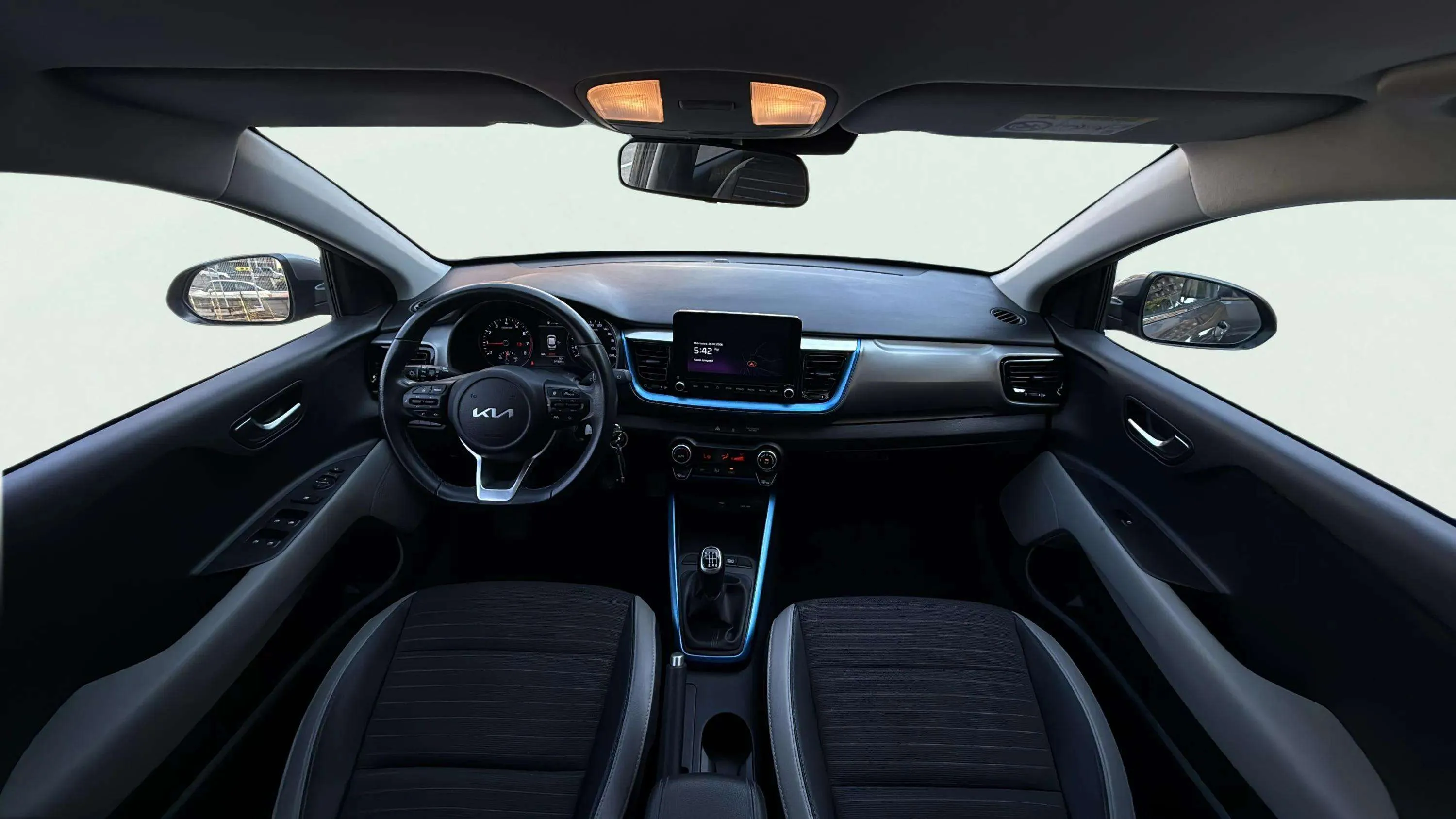 Kia Stonic 1.0 T-GDi MHEV Drive - foto 9