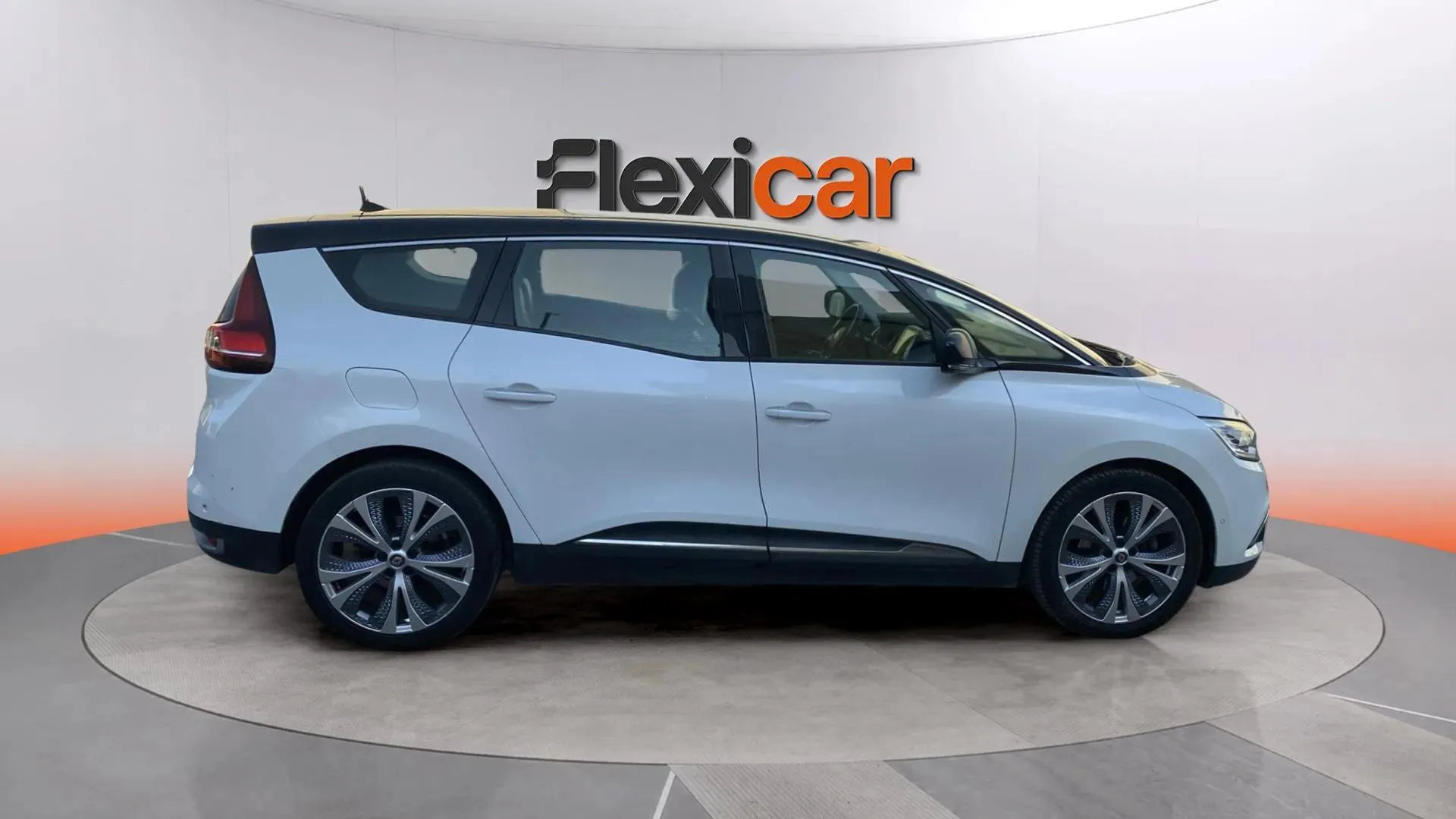 Renault Grand Scénic Black Edition TCe GPF - foto 2