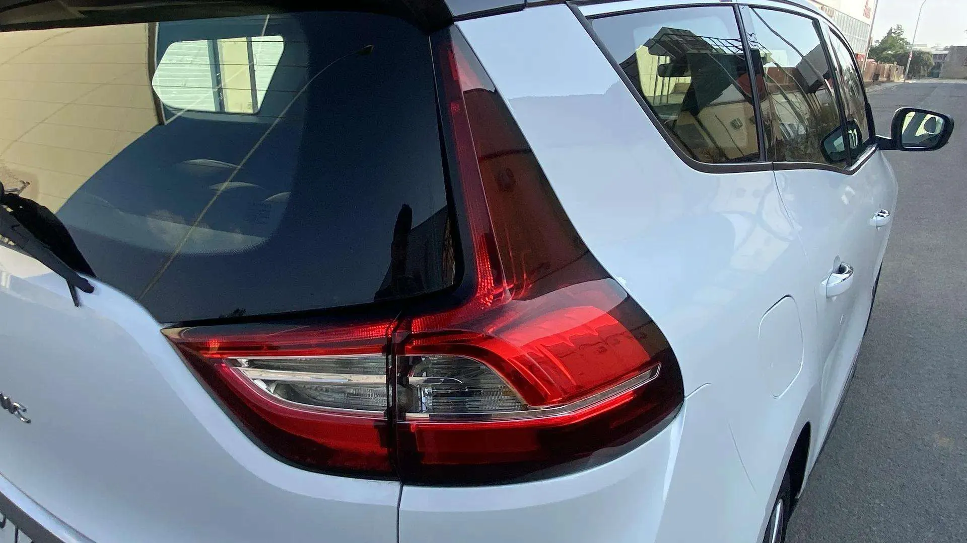 Renault Grand Scénic Black Edition TCe GPF - foto 35