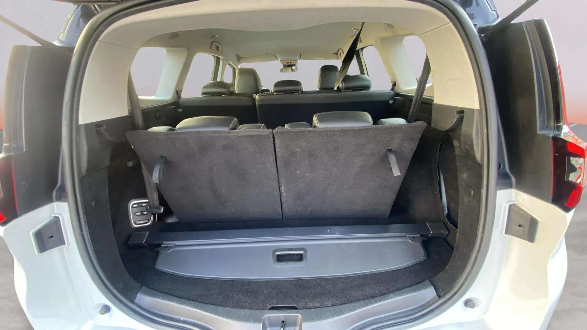 Renault Grand Scénic Black Edition TCe GPF - foto 15