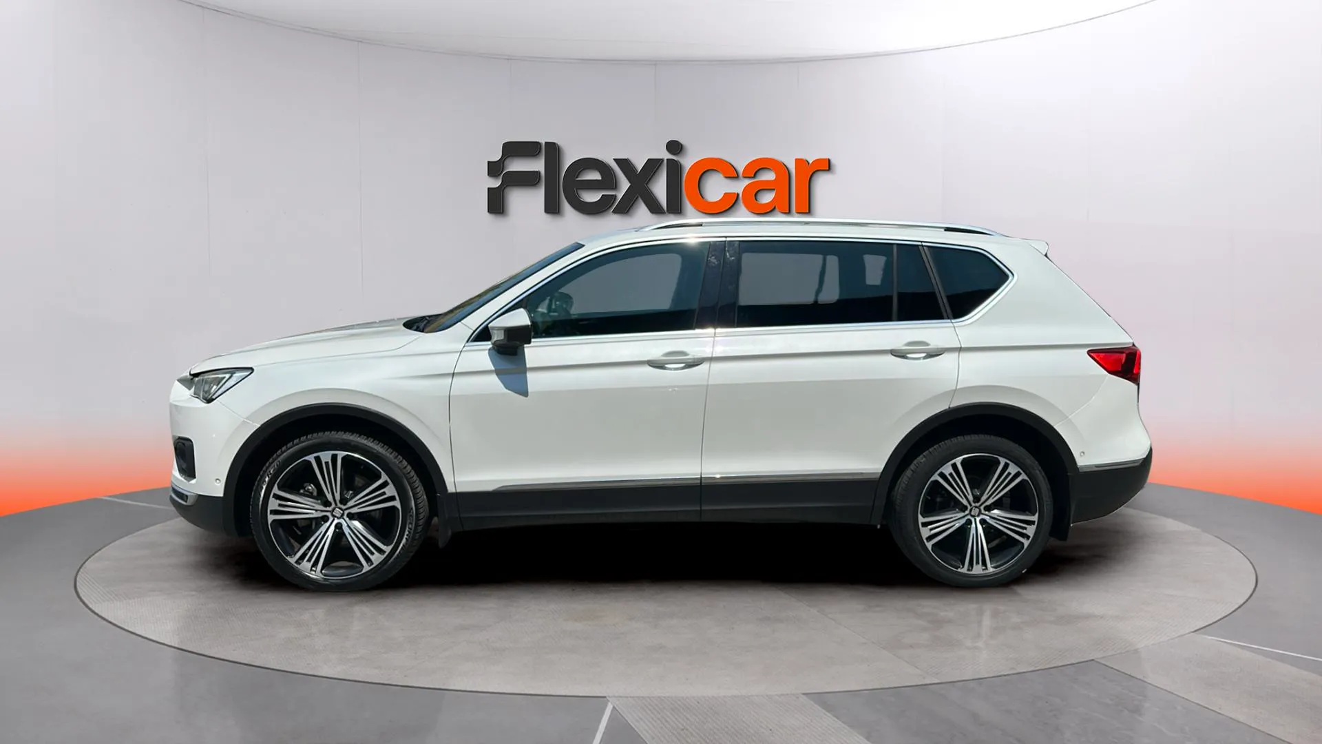 SEAT Tarraco 2.0 TDI 4Drive DSG Xcellence - foto 10
