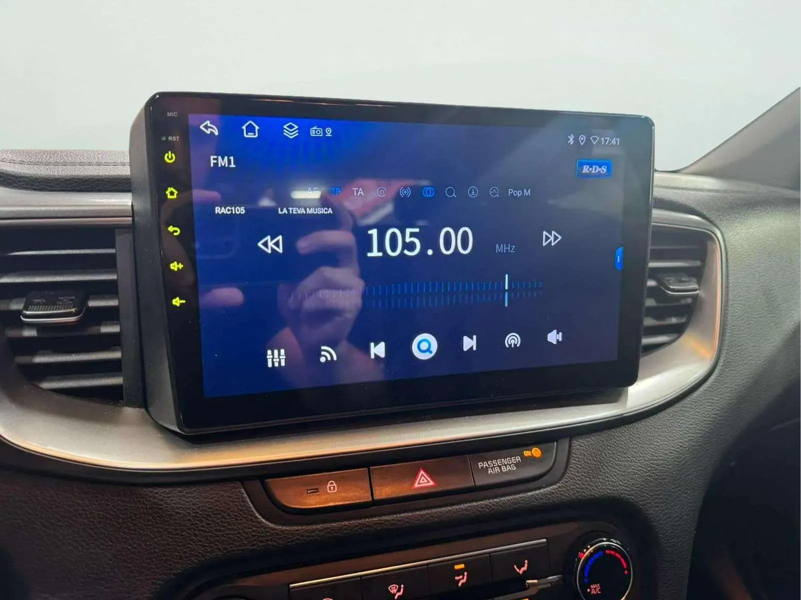 Kia Ceed 1.0 T-GDi - foto 15