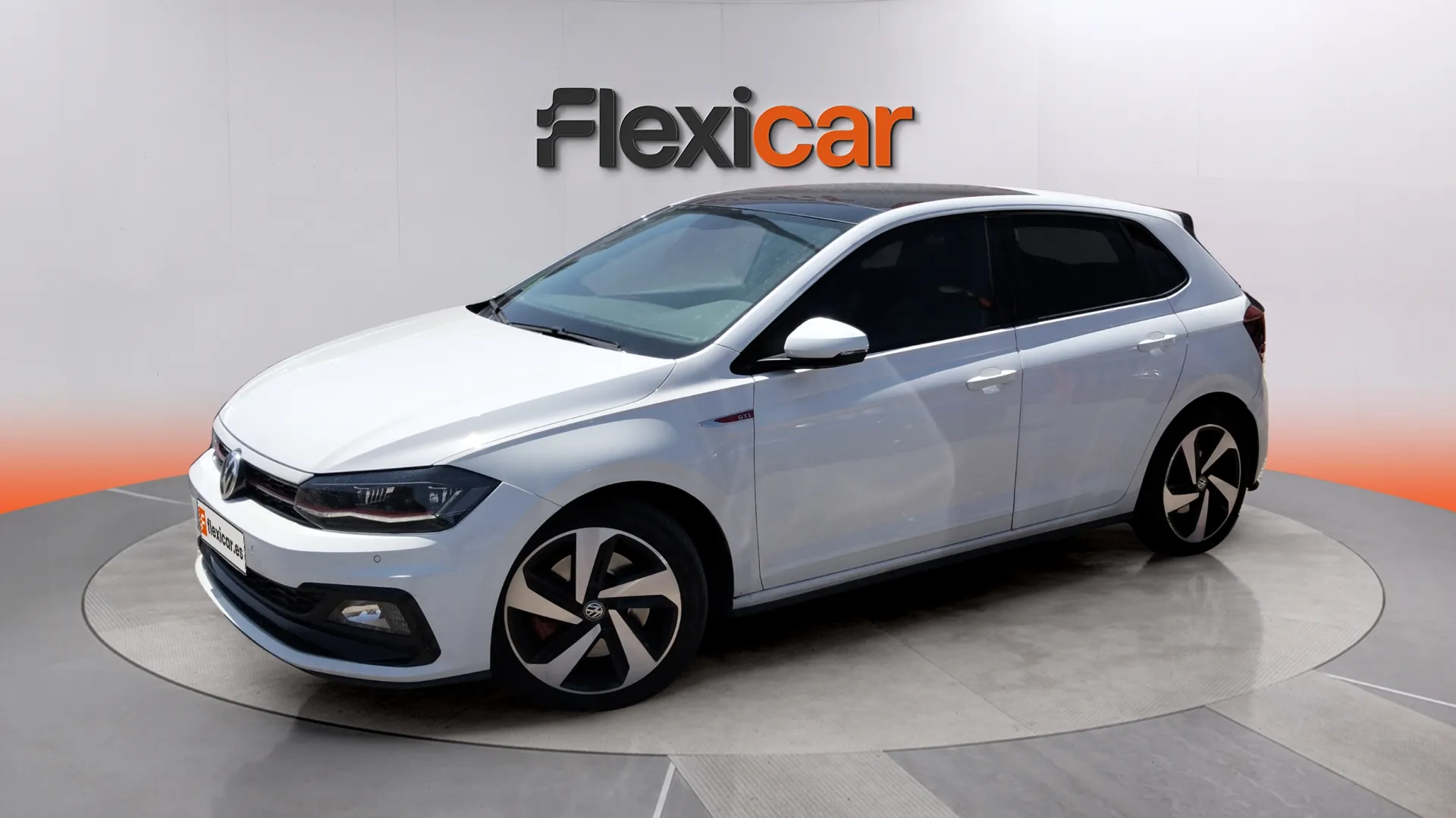 Volkswagen Polo GTI 2.0 TSI DSG - foto 3