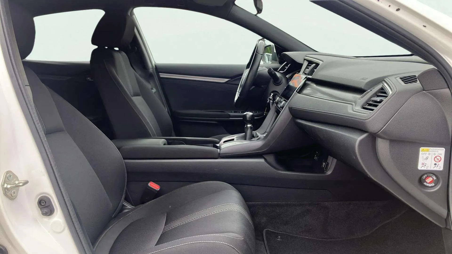 Honda Civic 1.0 I-VTEC Turbo Elegance NAV - foto 18